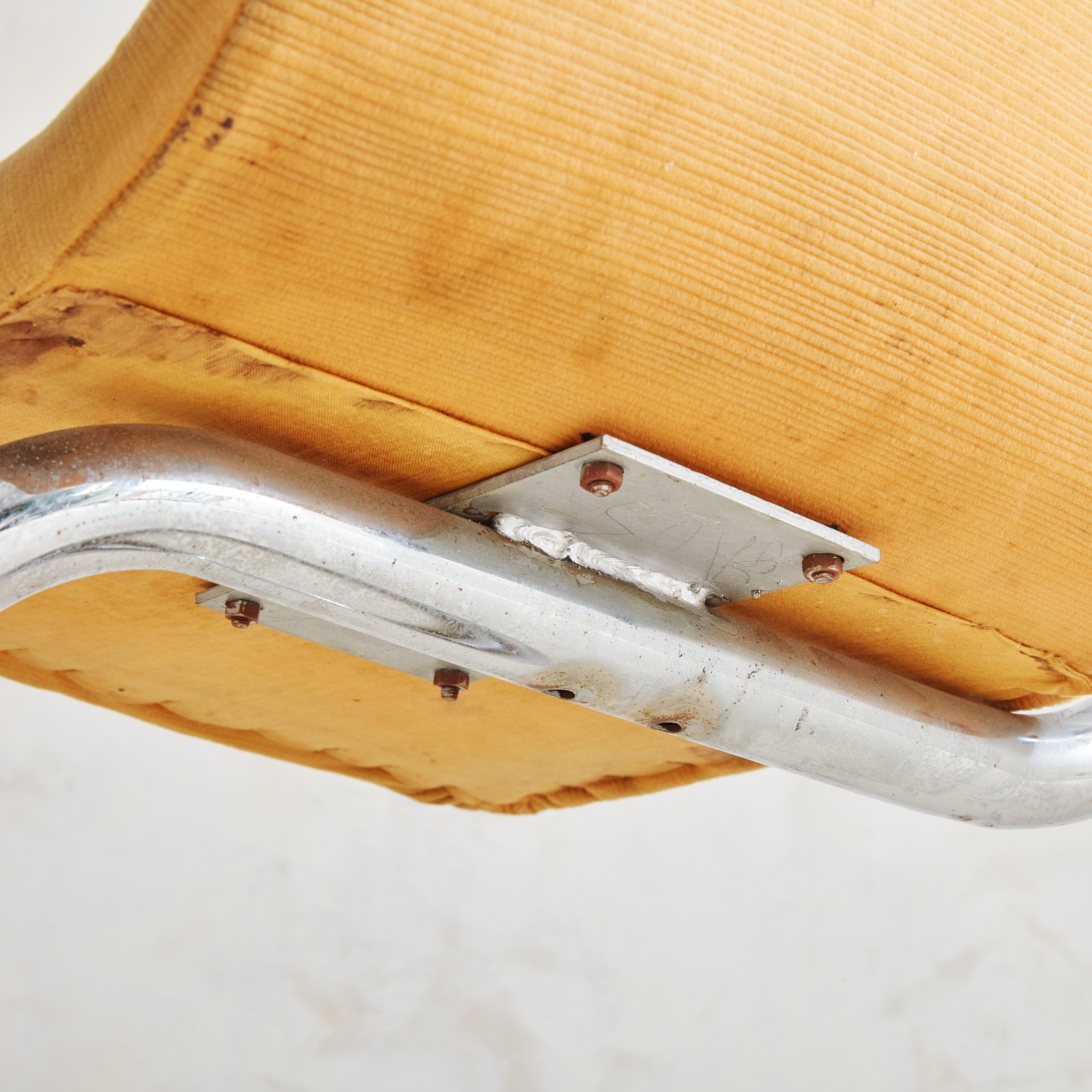 Chrome + Cowhide Tube Chair, Italy 1970s For Sale 4