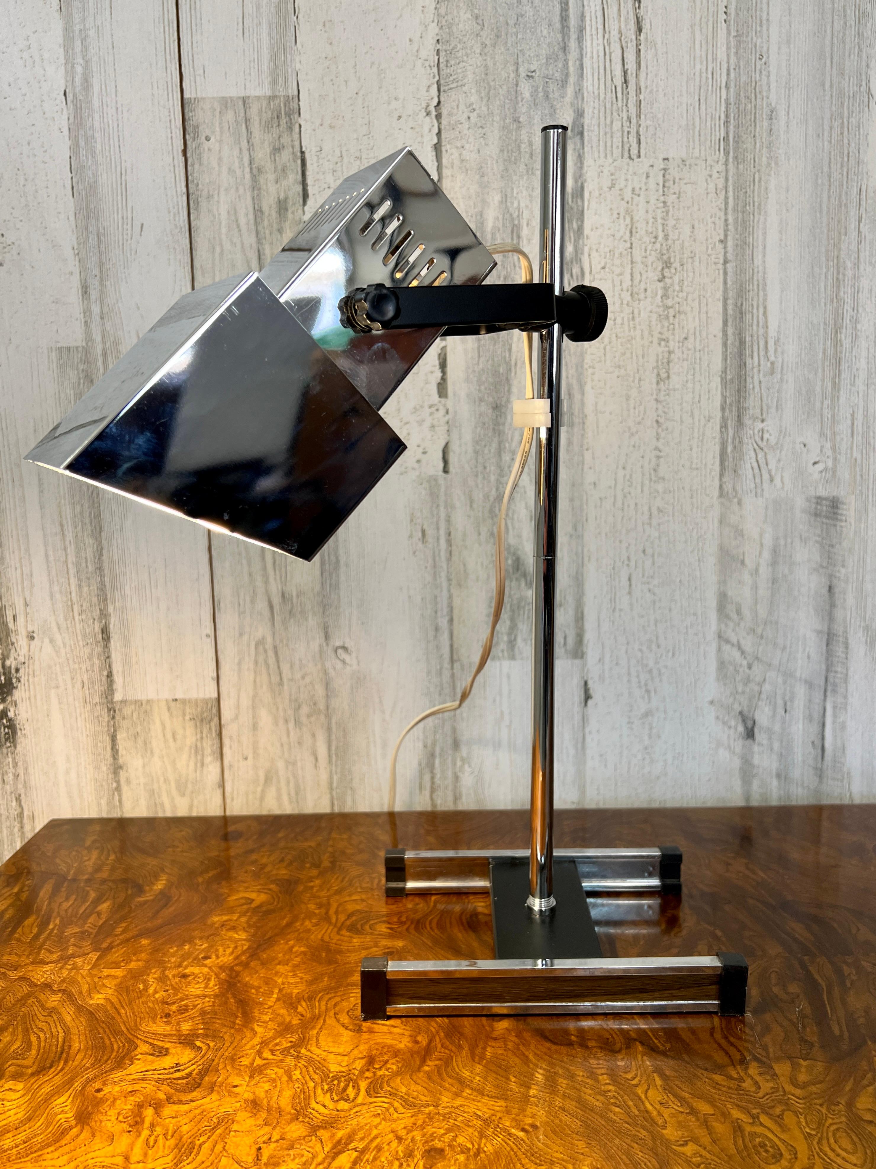 Chrome Cube Table Lamp by Robert Sonneman For Sale 4