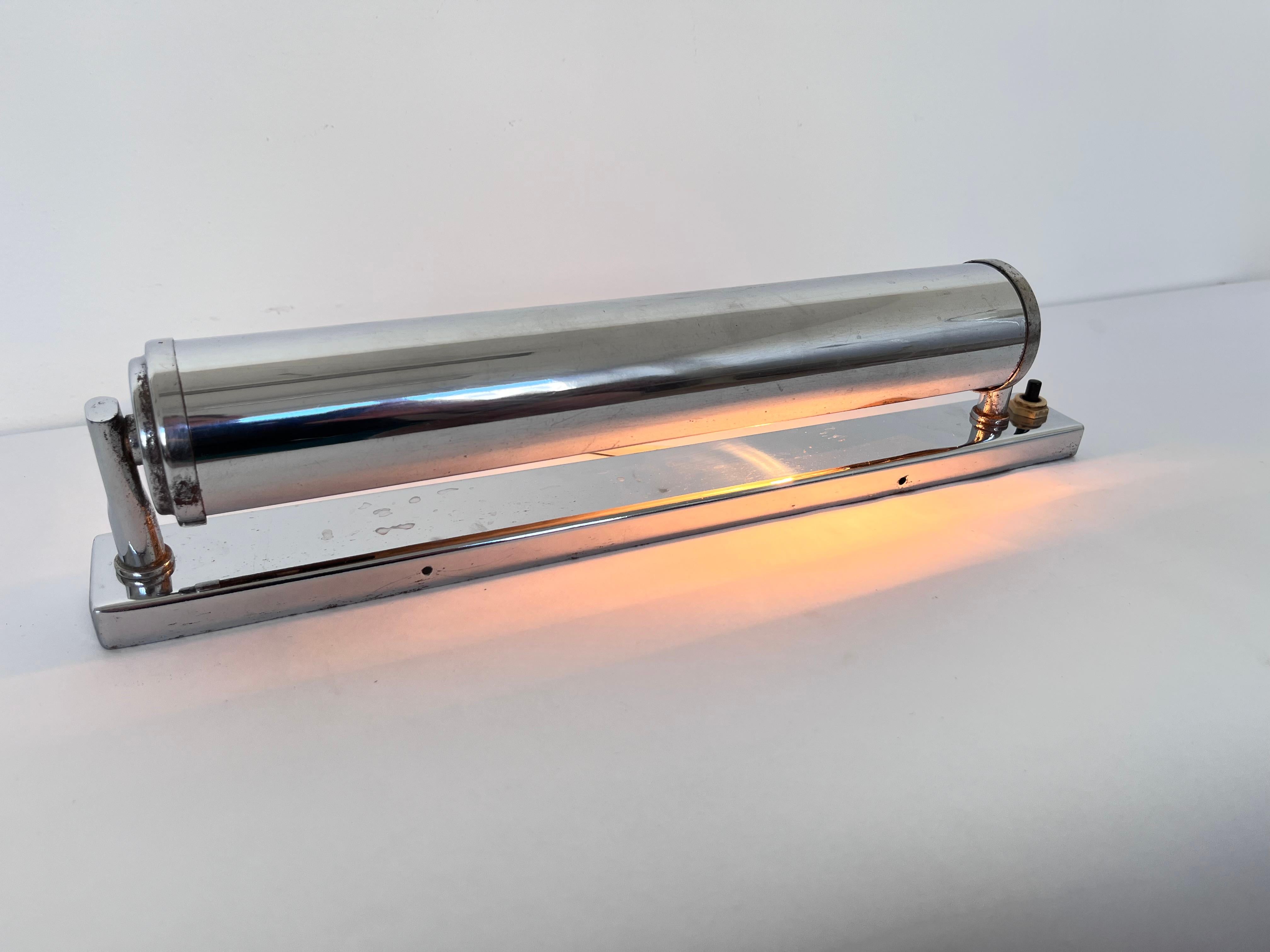 Chrome Design Bauhaus Wall Lamp, 1930s - Czechoslovakia In Good Condition For Sale In Praha, CZ