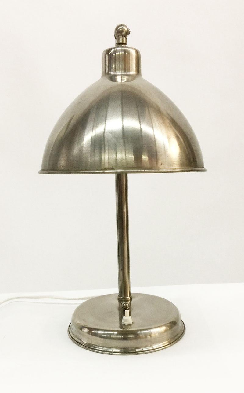 Néerlandais Lampe de bureau chromée avec abat-jour réglable, années 1930 en vente