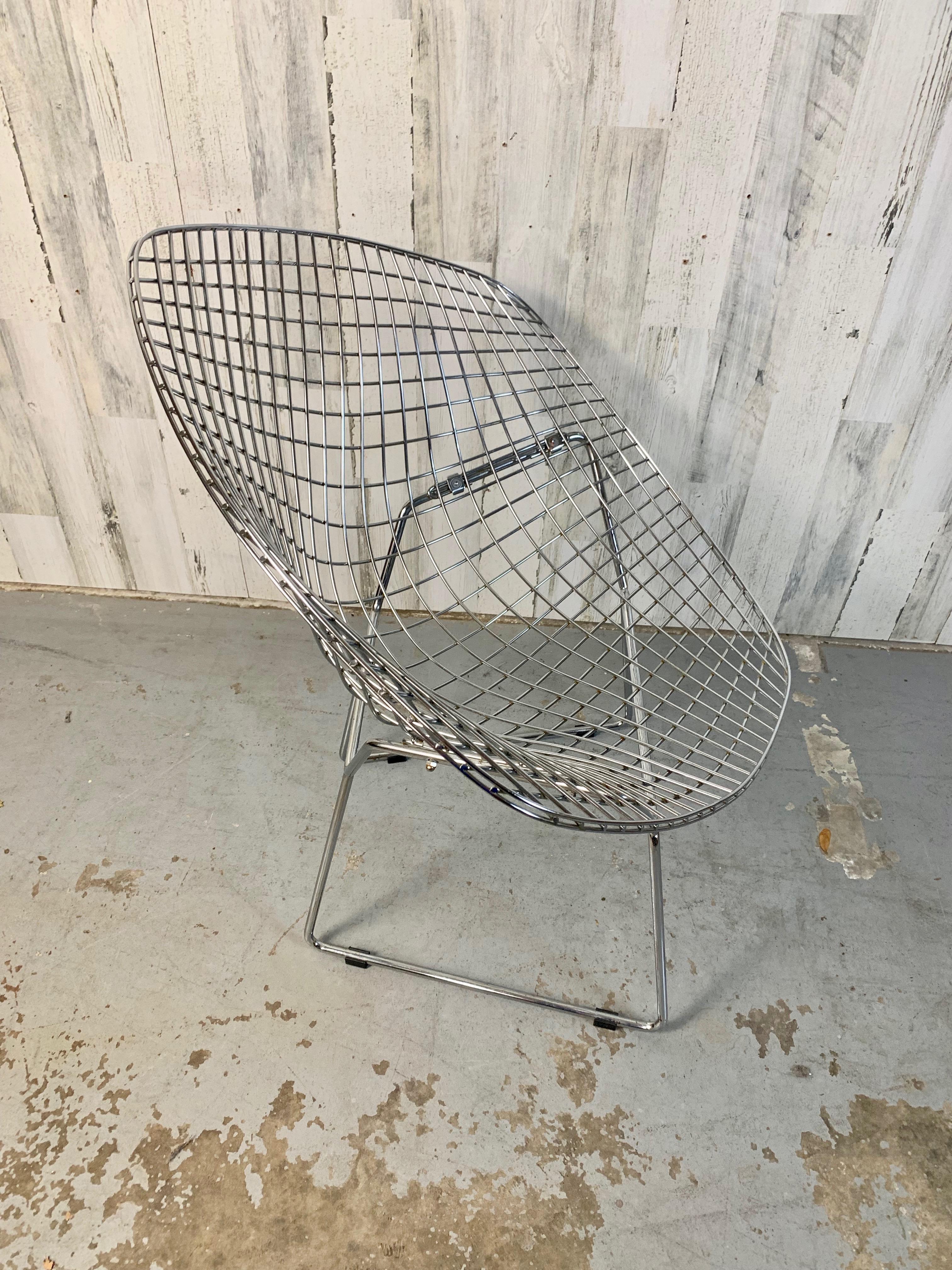 Verchromter Diamantstuhl im Stil von Bertoia im Angebot 1