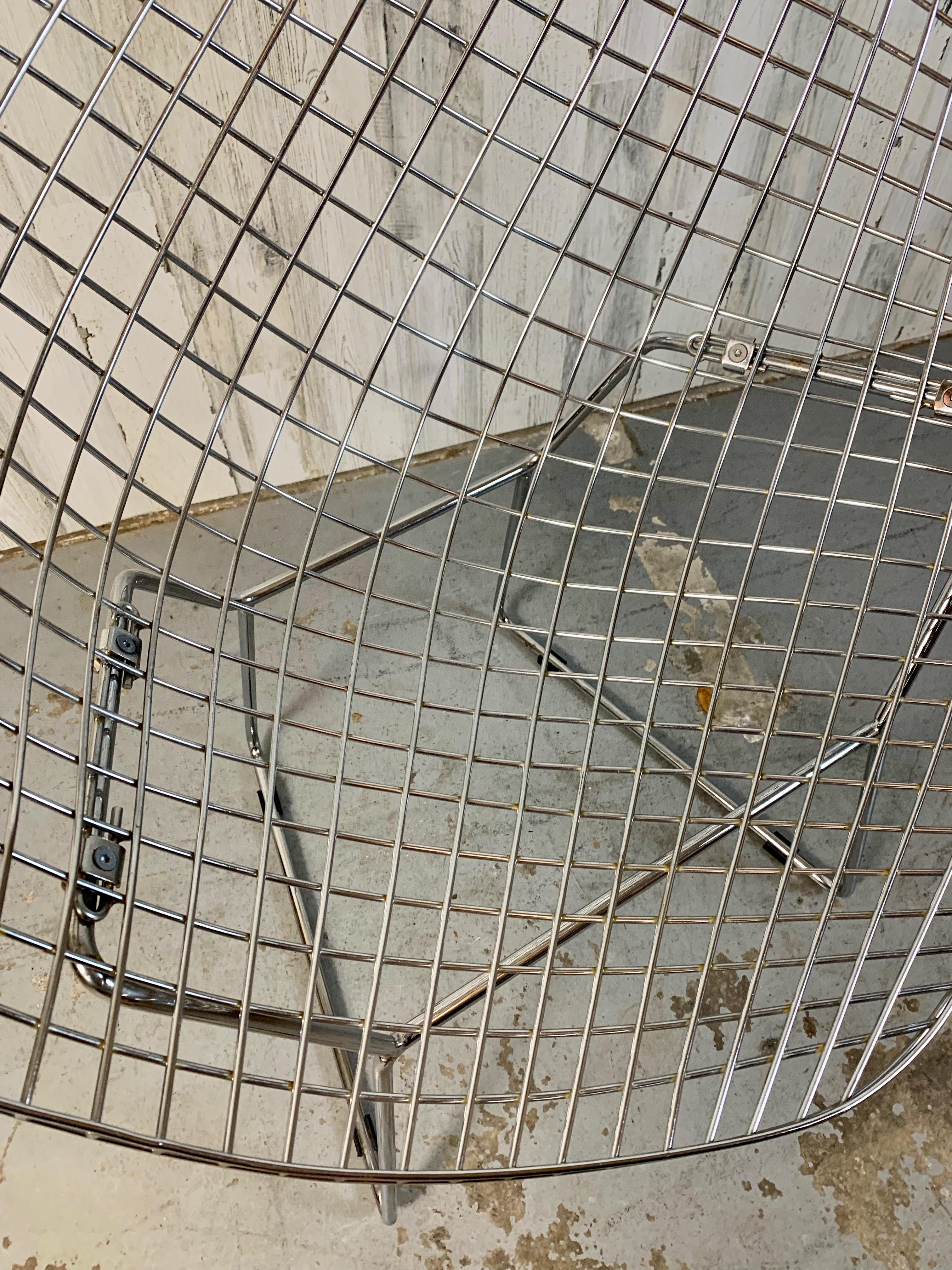 Verchromter Diamantstuhl im Stil von Bertoia im Angebot 3
