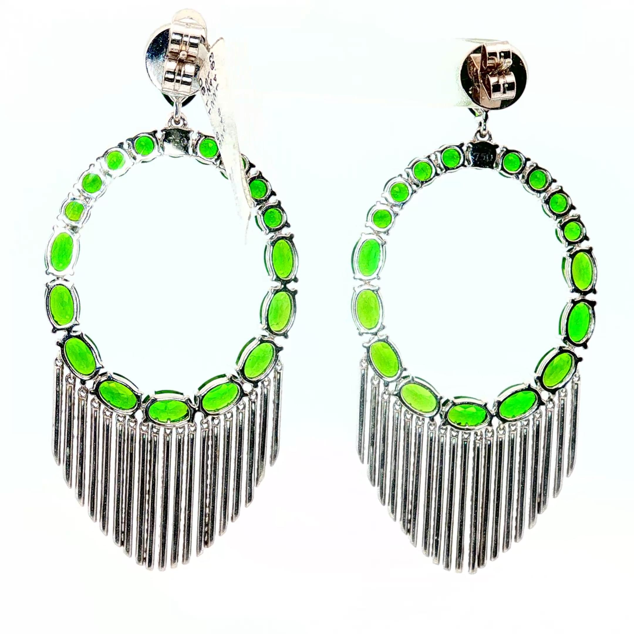 Chrom-Diopside und Diamant-Kronleuchter-Ohrringe, 18K Weißgold, 17,00ct Total im Zustand „Neu“ im Angebot in Great Neck, NY