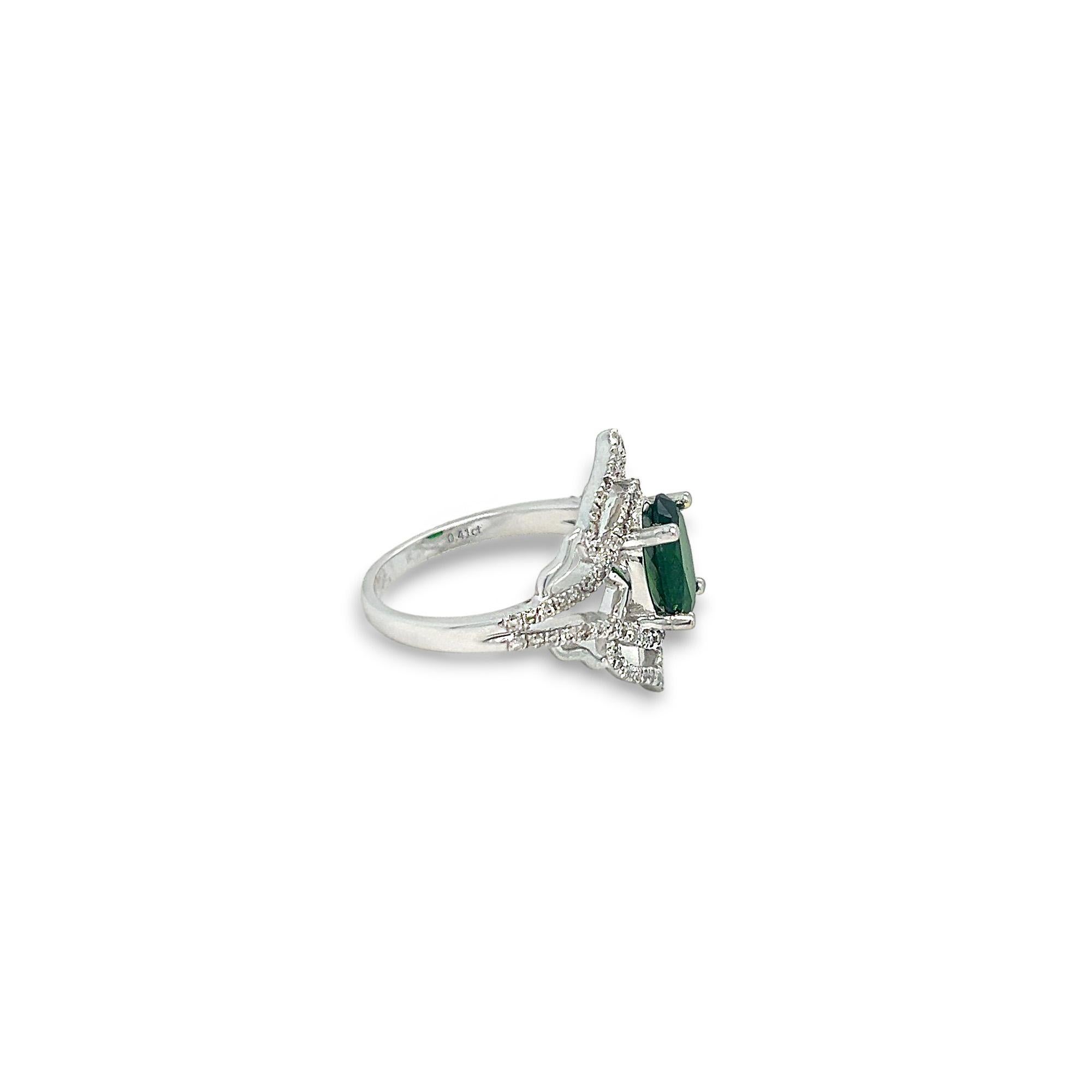 Oval Cut Chrome Diopside and Diamond Statement Ring For Sale