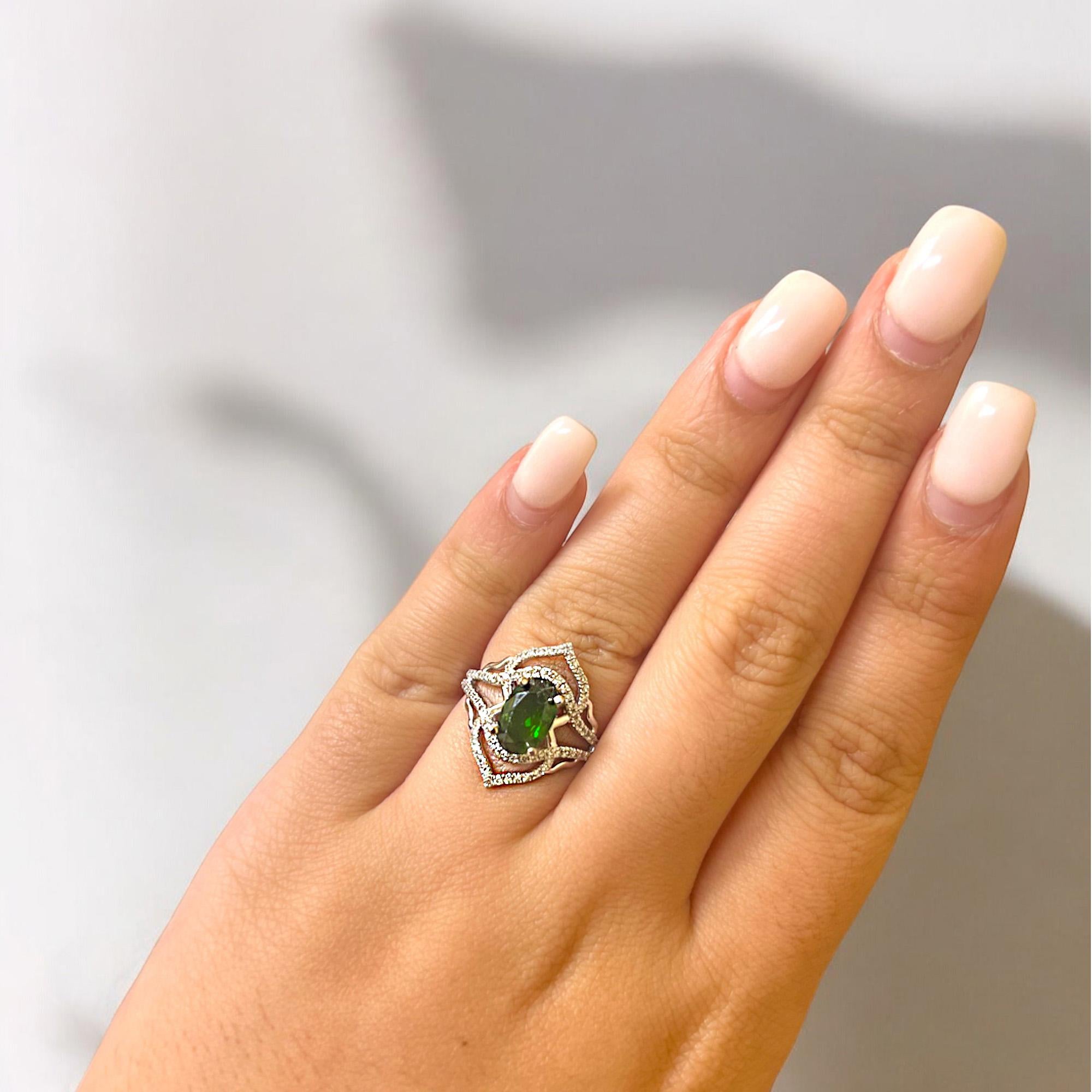 Women's Chrome Diopside and Diamond Statement Ring For Sale