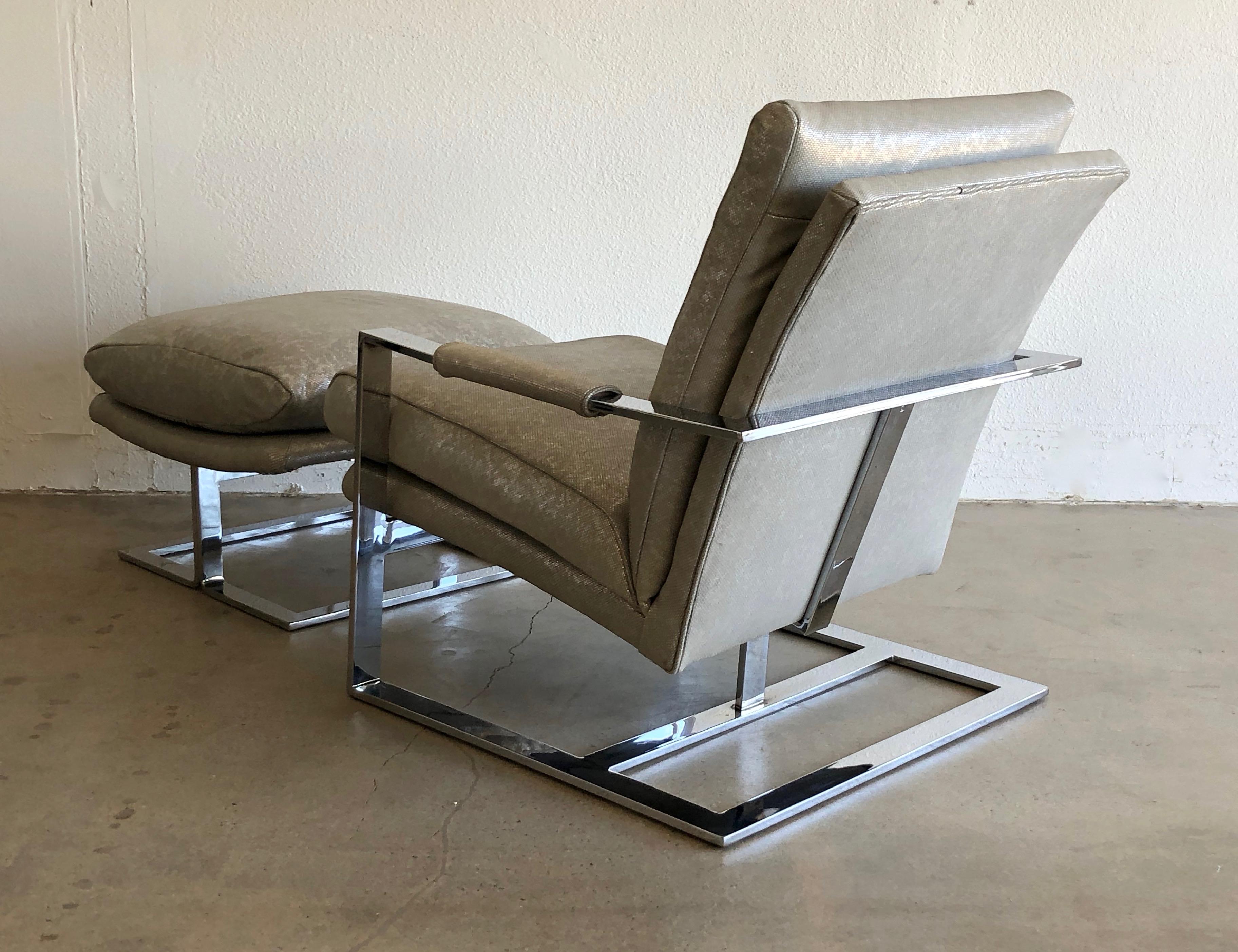 American Chrome Flat Bar 1970s Lounge Chair and Ottoman in Silver Grey Metallic Leather For Sale