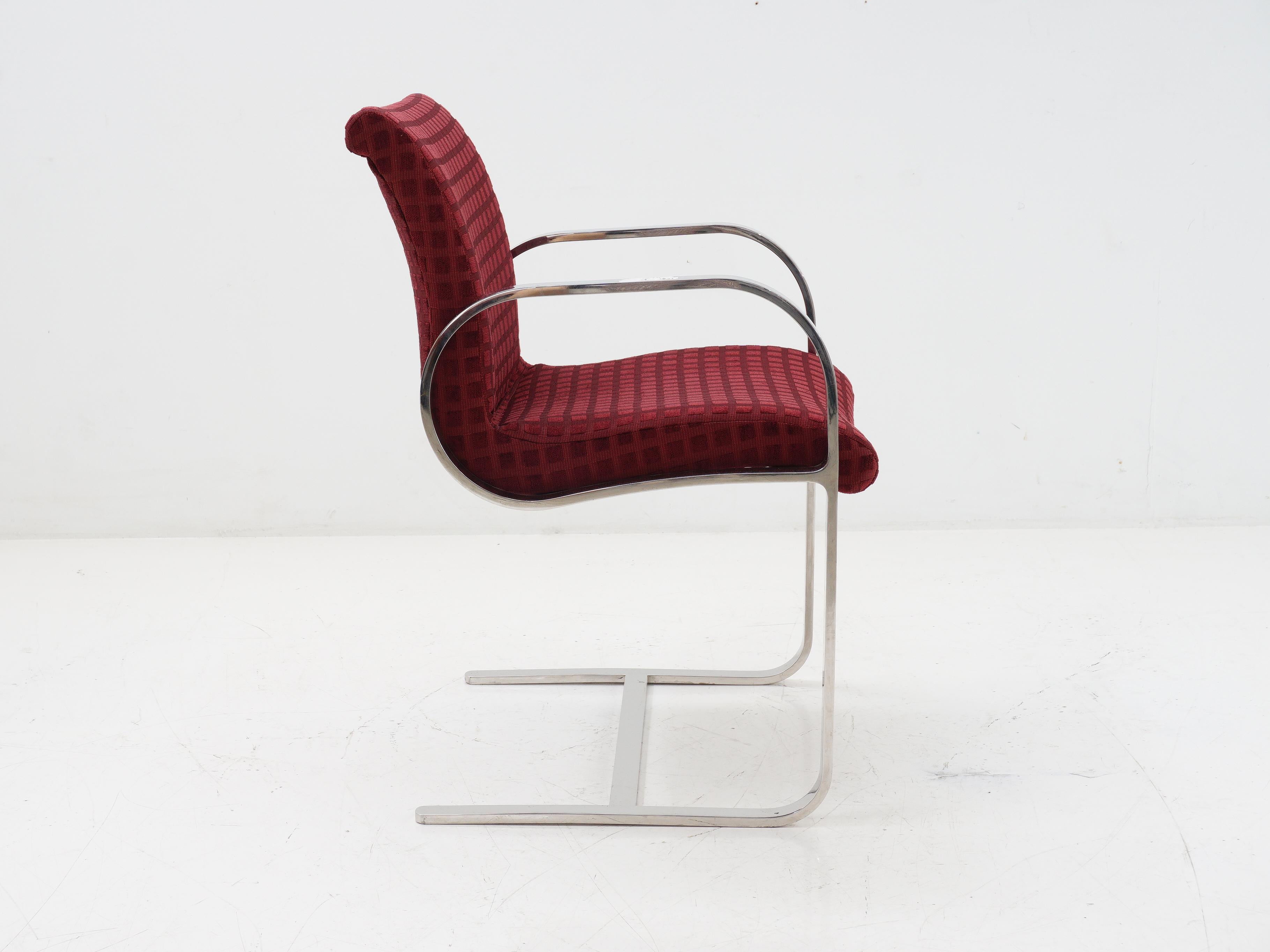 Chrome Flatbar Cantilever Chair, 1970s In Good Condition For Sale In Philadelphia, PA