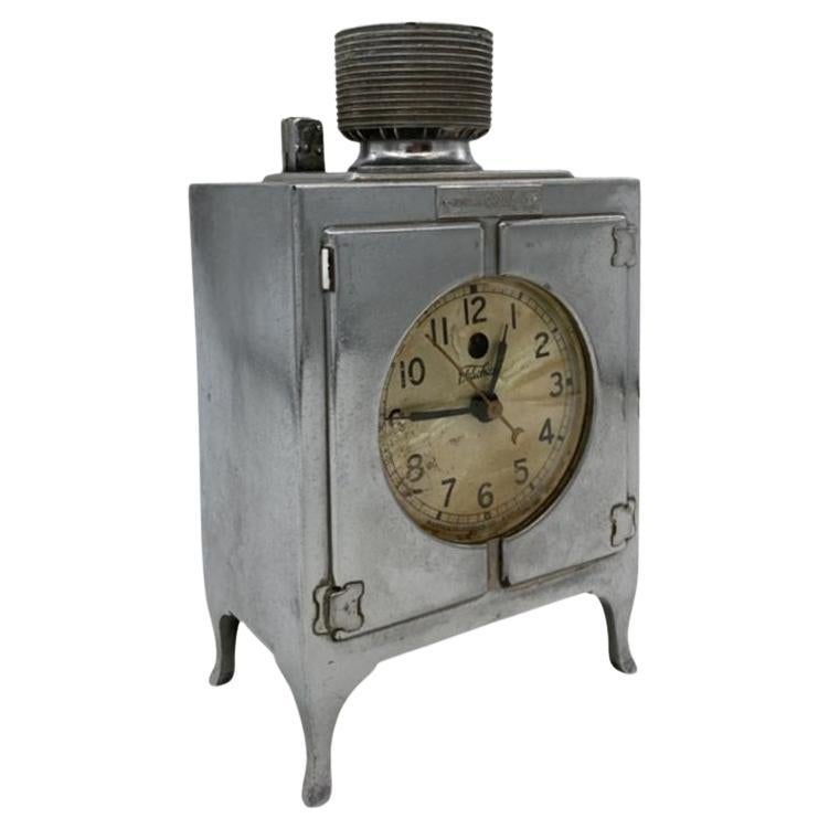 Horloge réfrigerateur électrique General Electric Monitor Top chromée 1931