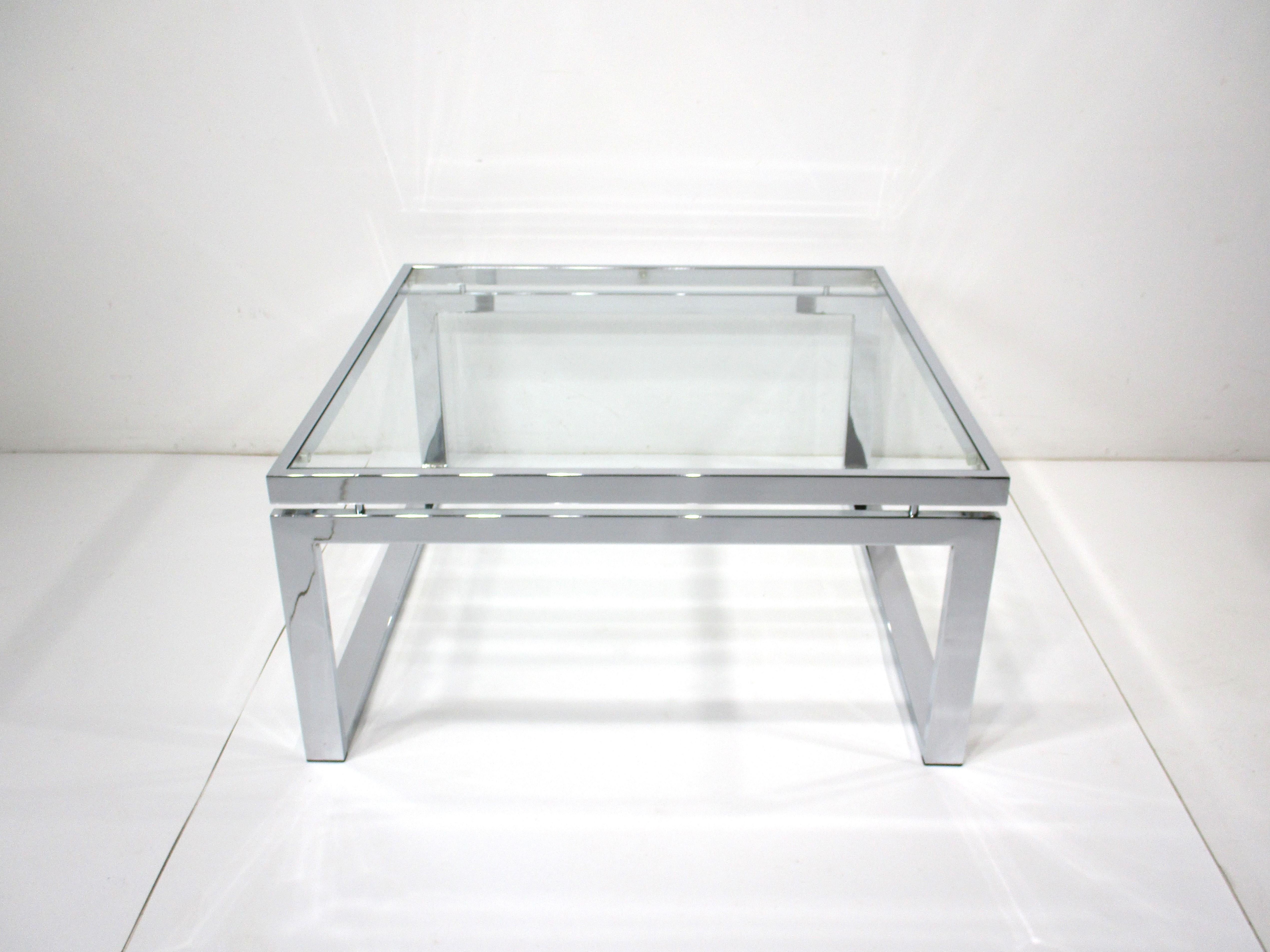 Chrome / Glass Coffee Table in the style of Milo Baughman  3