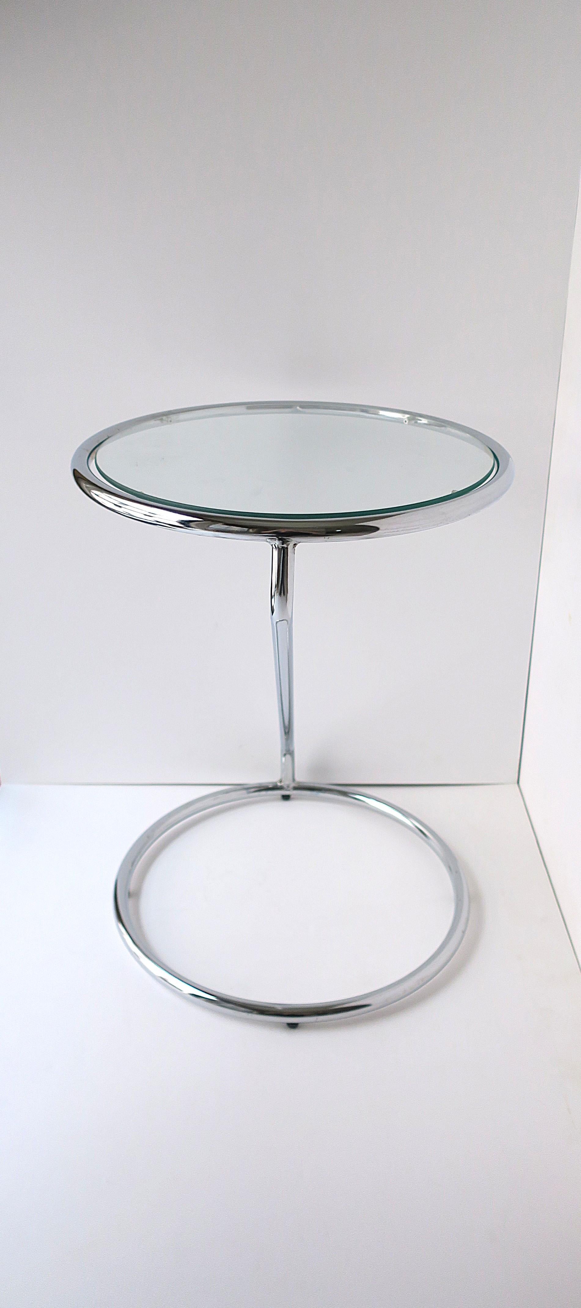 Table tournante pour boissons en verre chromé en vente 3