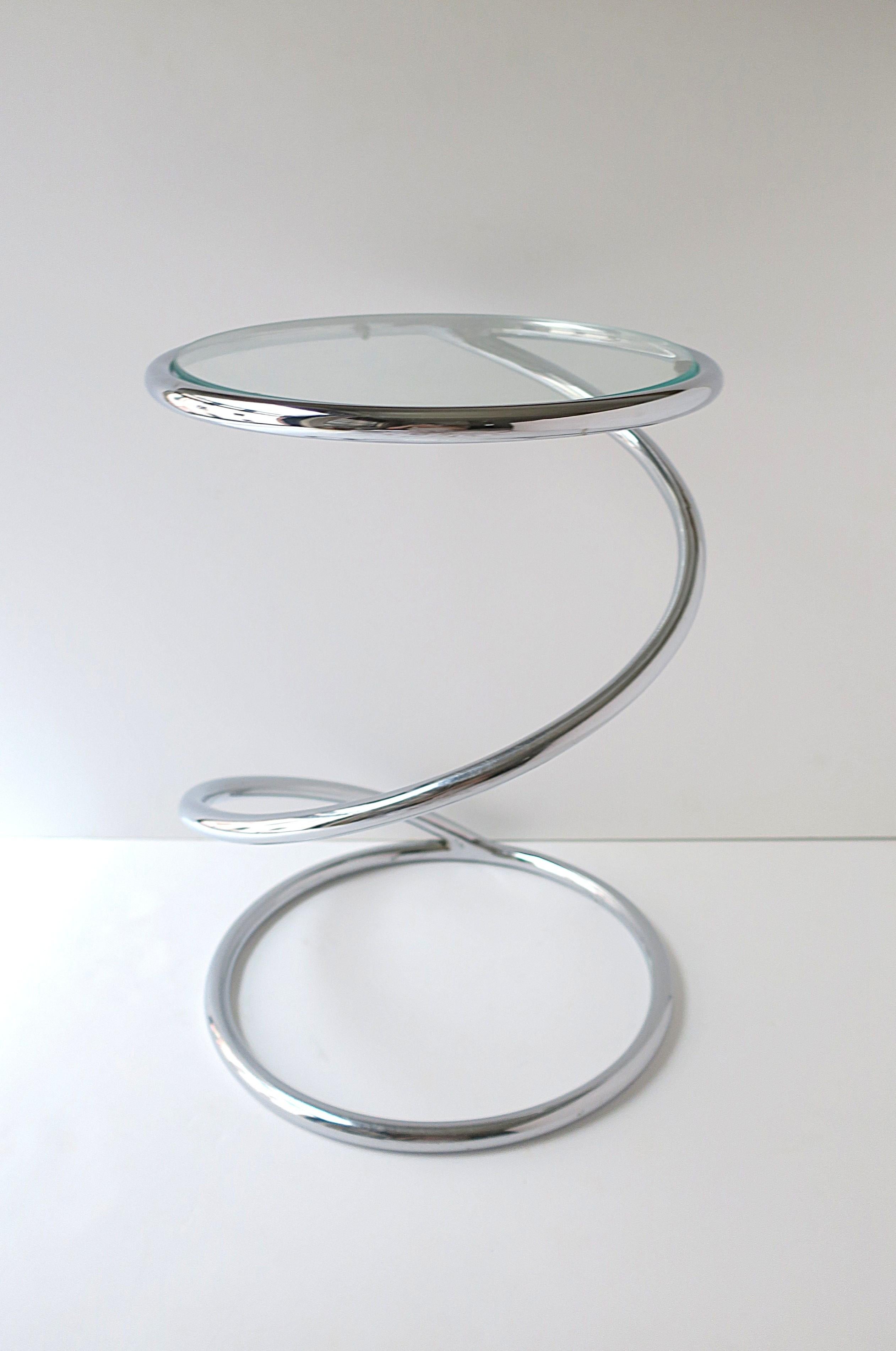 Mid-Century Modern Chrome Glass Side Drinks Table Pace Collection For Sale