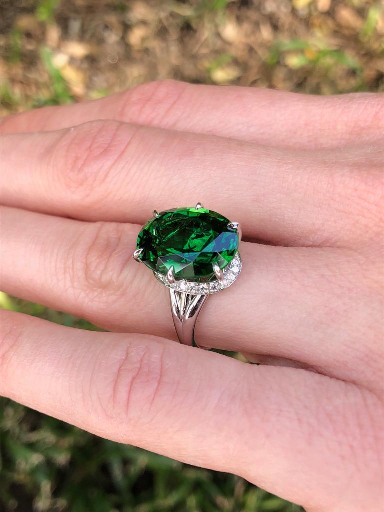 Oval Cut Chrome Green Tourmaline Ring 7.70 Carats 