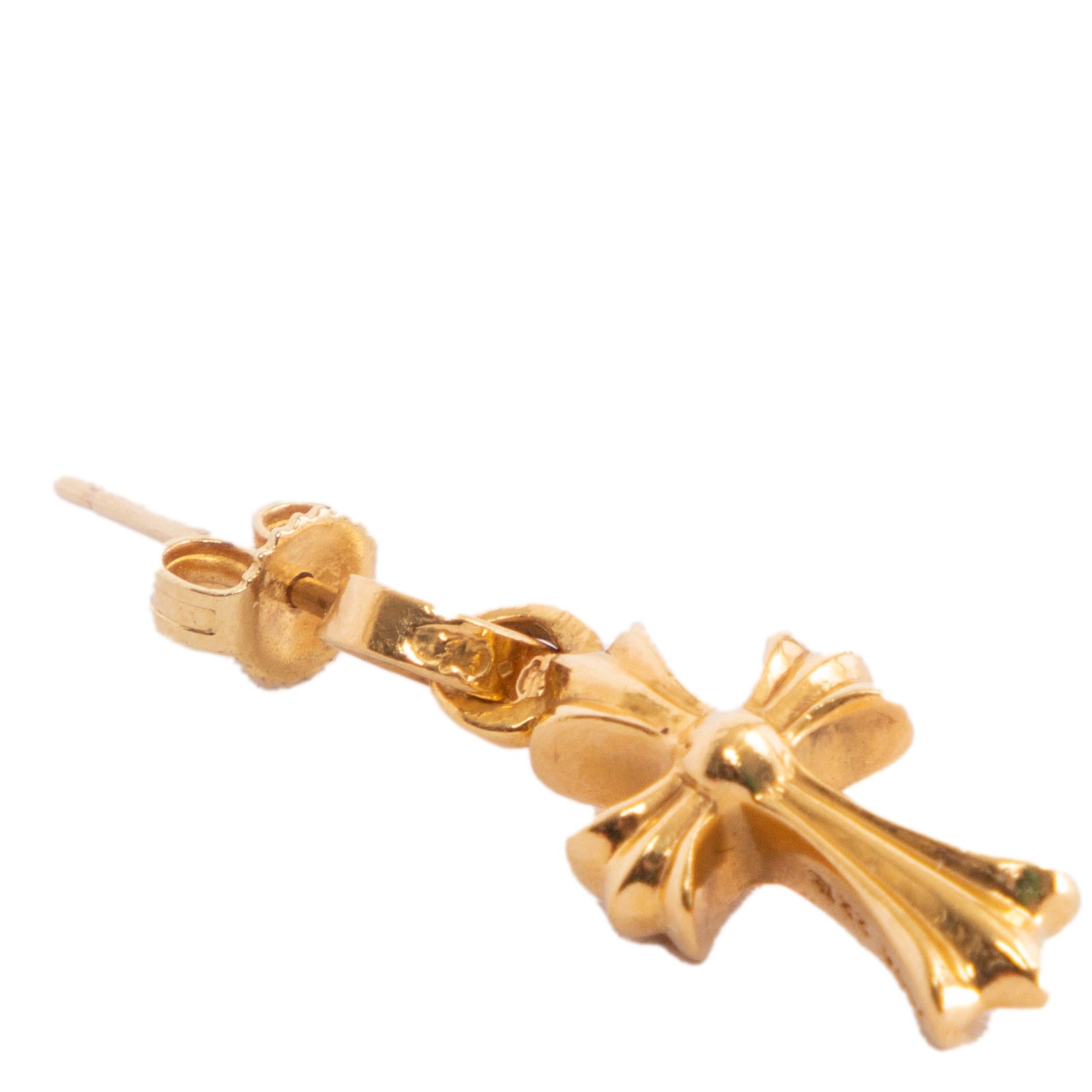 100% authentic 100% authentic Chrome Hearts Baby Fat Cross dangle earring in 22k yellow gold. Butterfly closure. Has been worn and is in excellent condition.

Please note: Sold as Single

Measurements
Width	0.9cm (0.4in)
Height	1.9cm (0.7in)
Weight