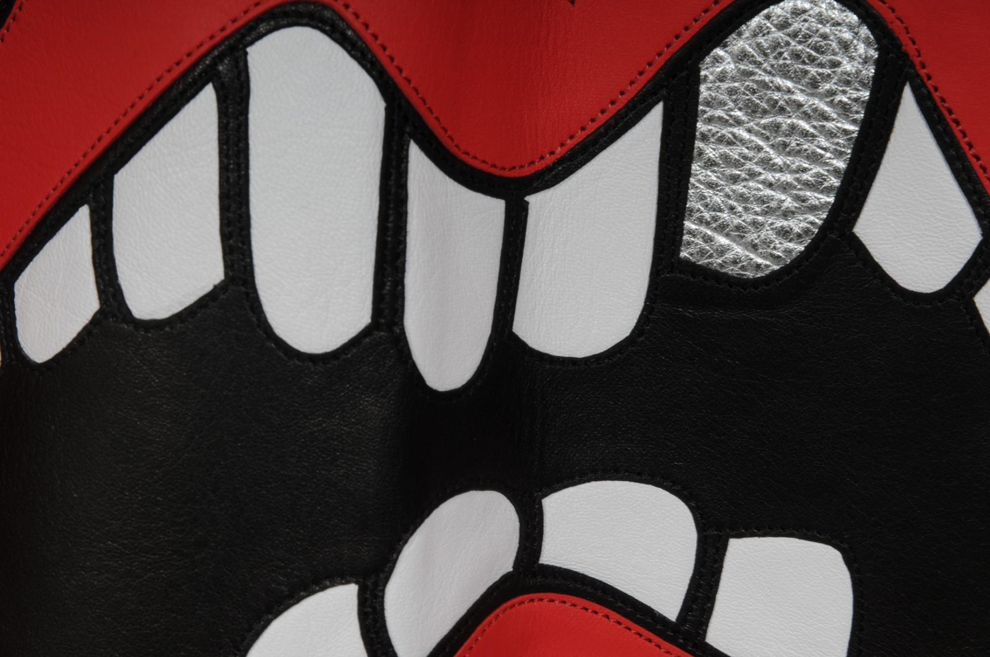Chrome Hearts 33 Matty Boy Hockey Jersey LS Medium Red Chomper Mouth CH Logo Unisexe en vente