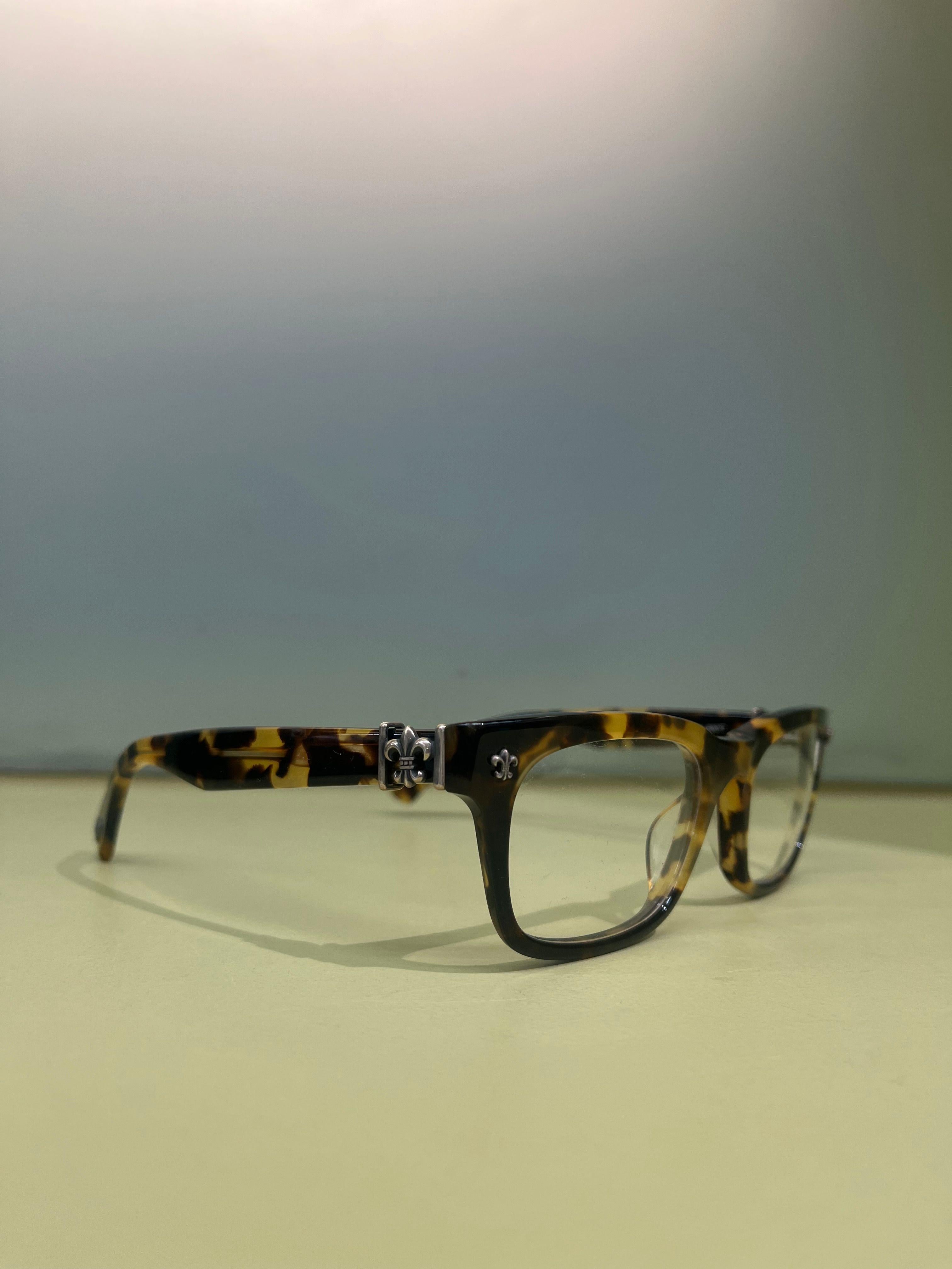 Chrome Hearts
Gittin' Any? Glasses

Beautiful Chrome Hearts Gittin Any glasses featuring a tortoise pattern. In new condition without flaws, never used.
