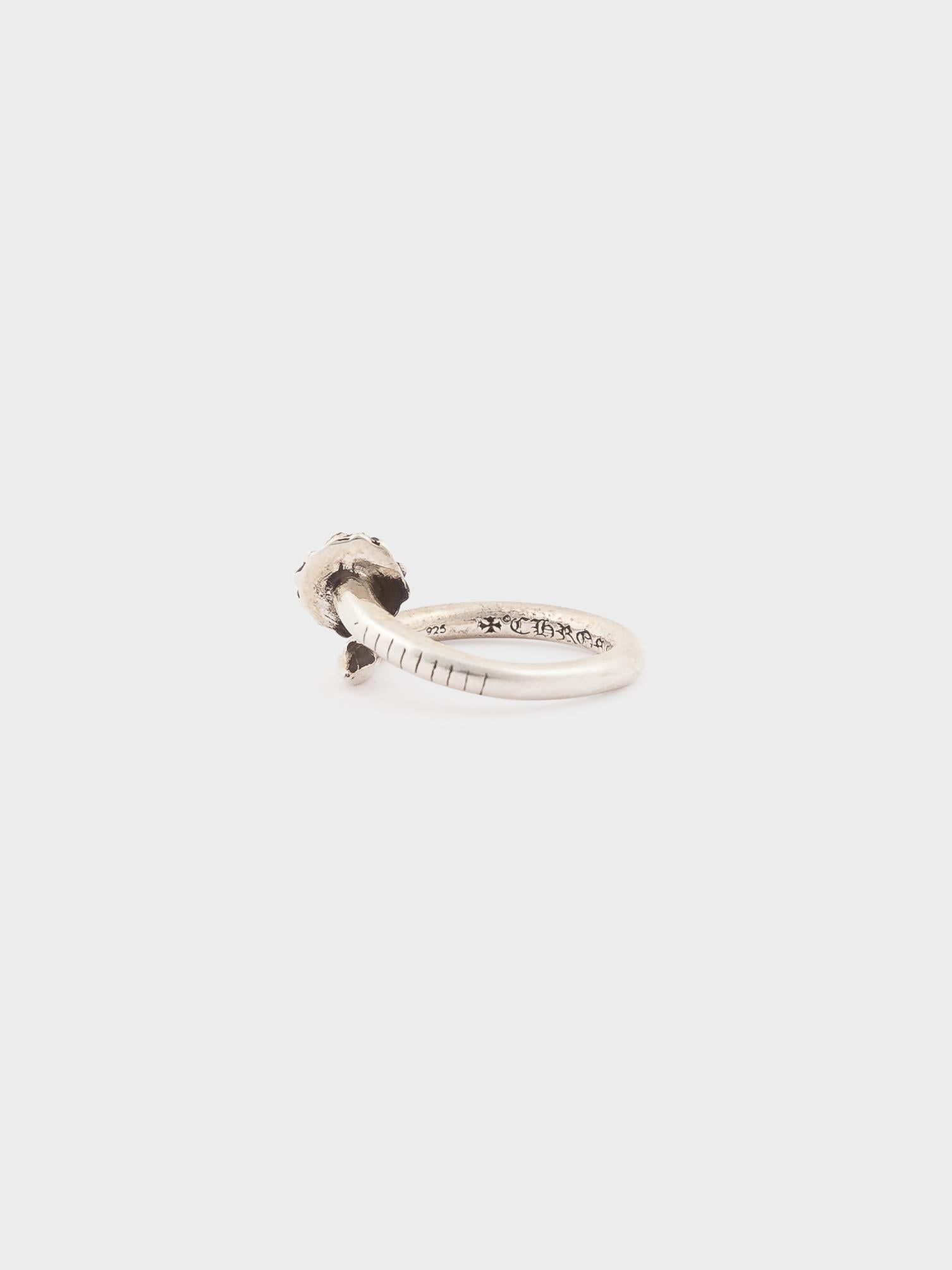✓ Authenticated

Our trained in-house authentication experts have reviewed this item to ensure that it is original. We guarantee its authenticity.

Here is a gently used Nail Ring from Chrome Hearts.

Condition: Like new 

