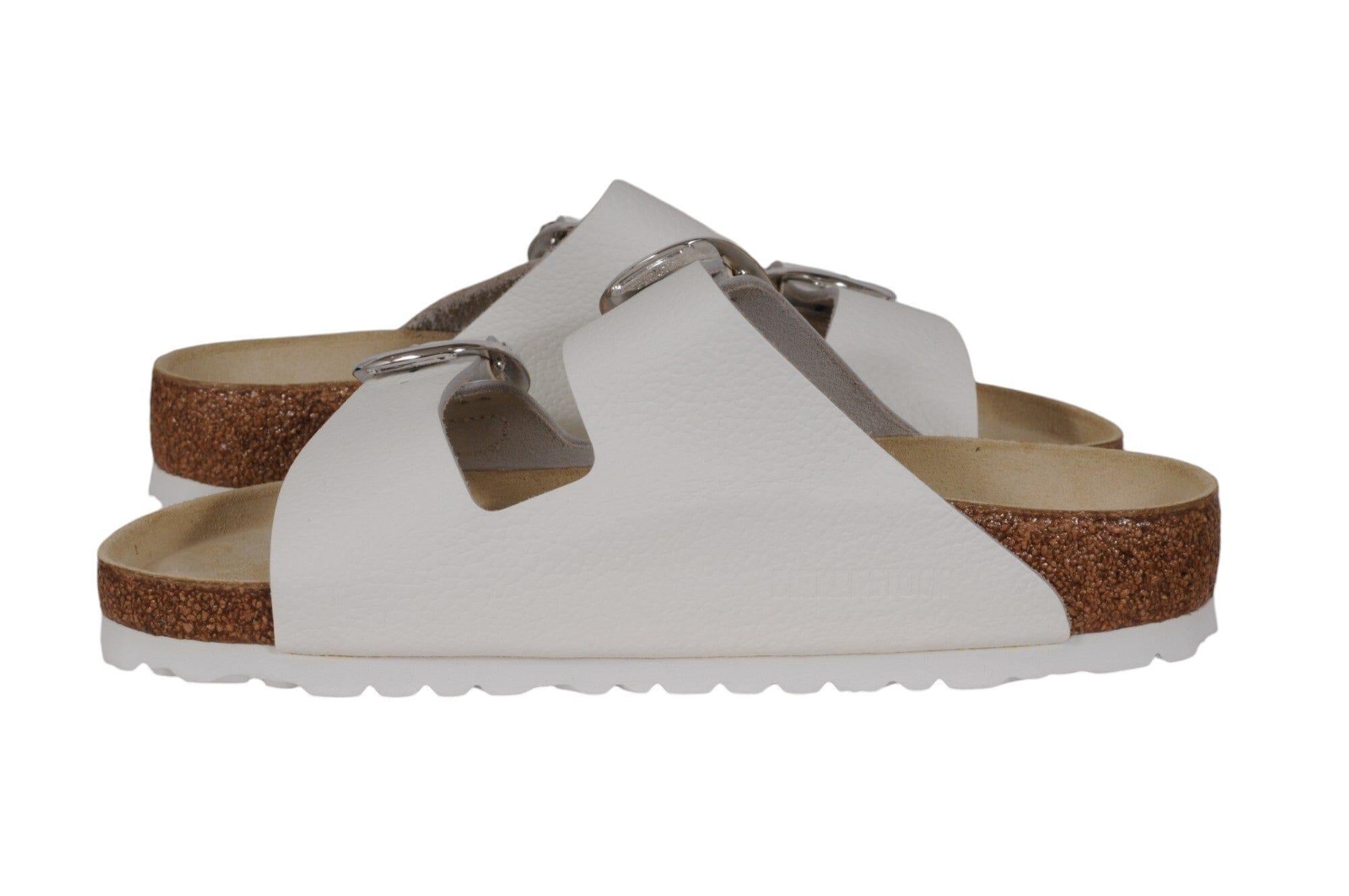 Chrome Hearts Womens Birkenstock Arizona Double Buckle White Sandalen EU 38 US 7 im Zustand „Neu“ im Angebot in North Miami, FL