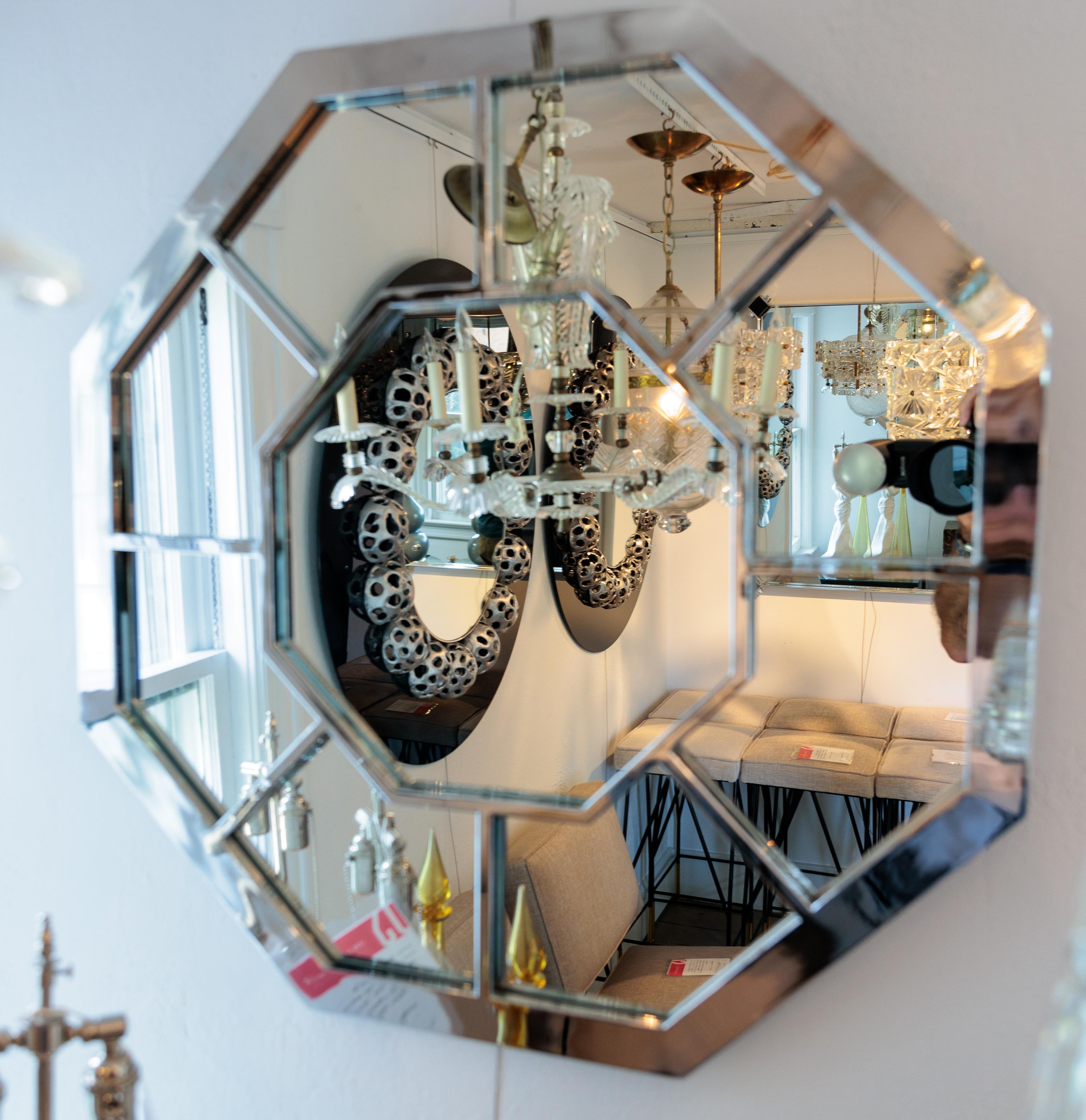 Chrome Octagon Mirror In Good Condition For Sale In Bridgehampton, NY