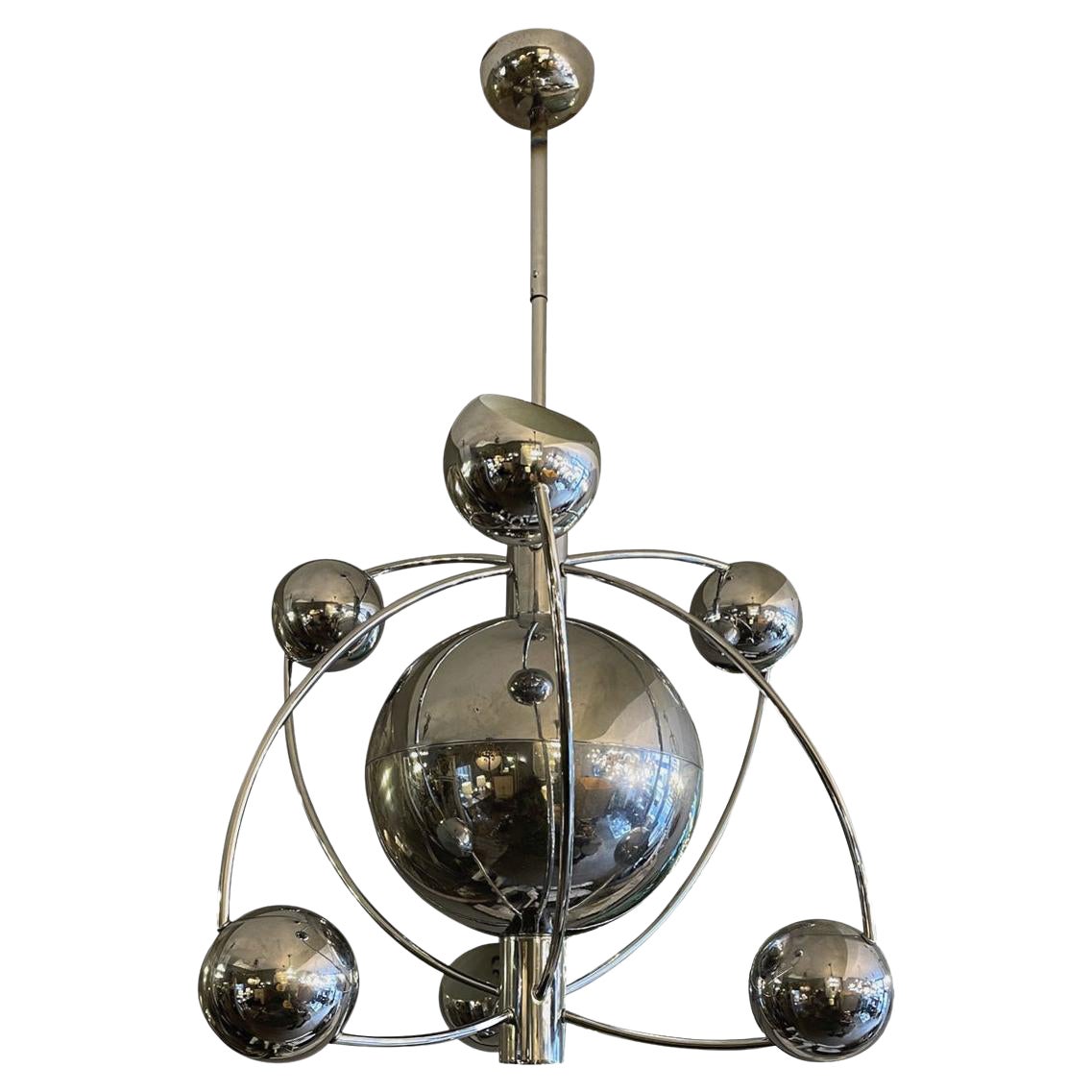Lampadario satellite italiano cromato di Goffredo Reggiani
