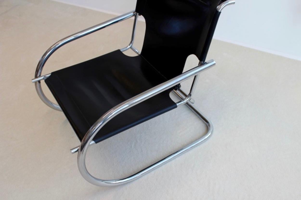 Mid-Century Modern Chrome Leather Cantilever Chair by Arrben Italy For Sale