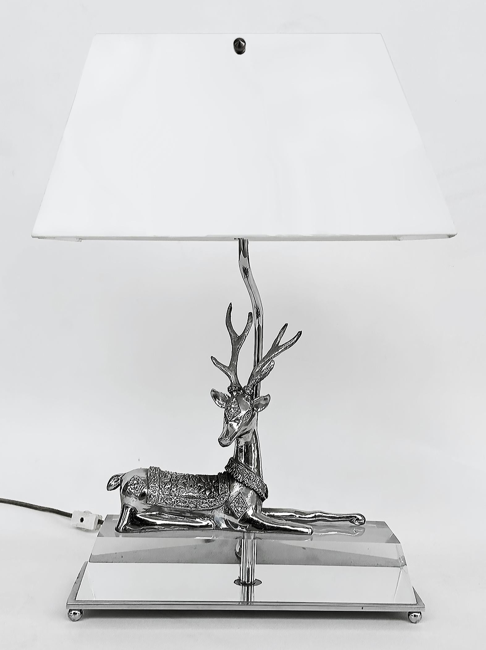Chrome, Lucite, Acrylic Stag Table Lamp, Maitland Smith Attributed For Sale 1