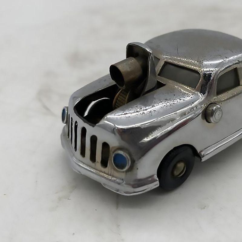 old car cigarette lighter