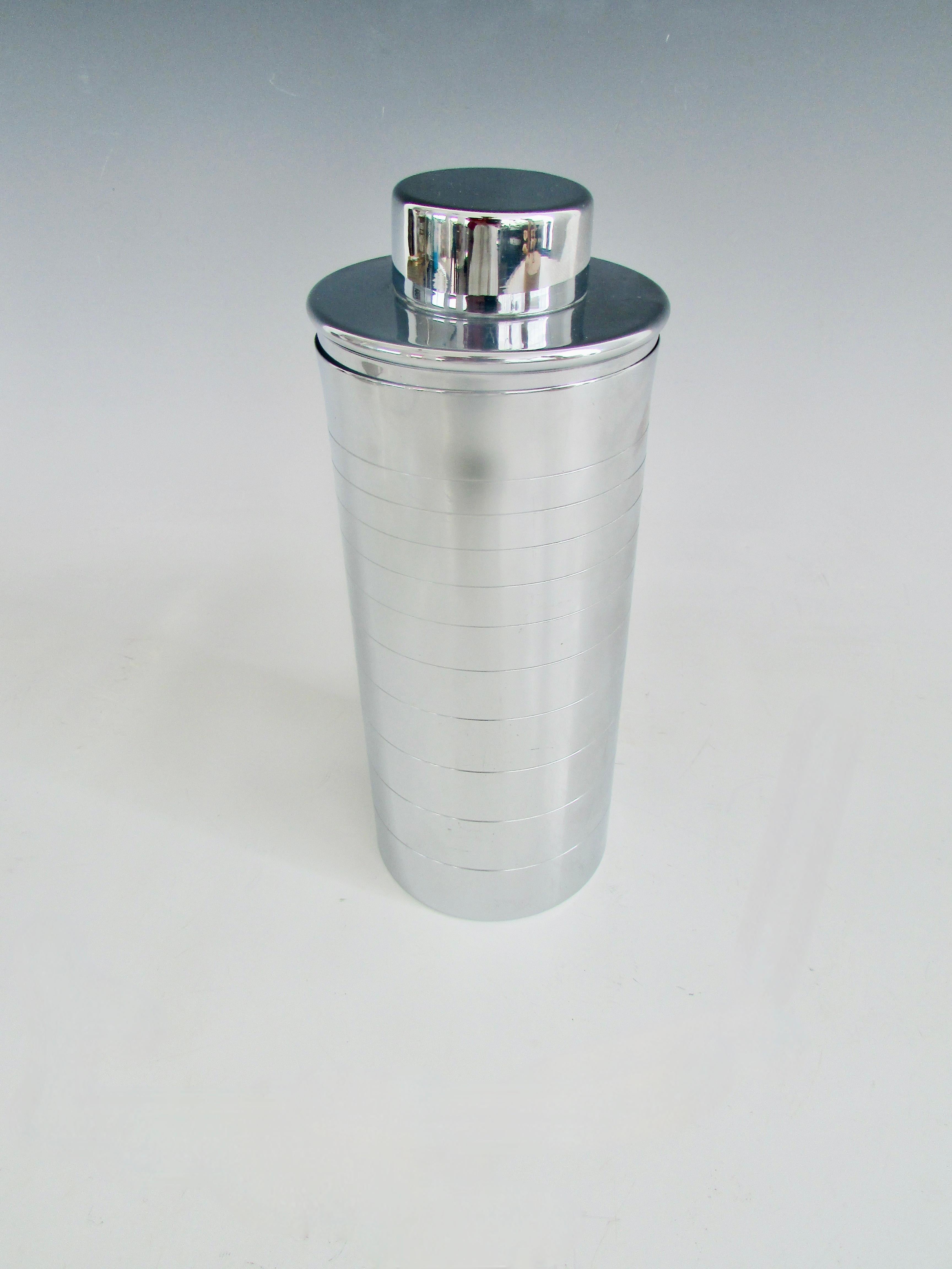 Chrome Manning Bowman Art Deco Machine Age Cocktail Shaker 3