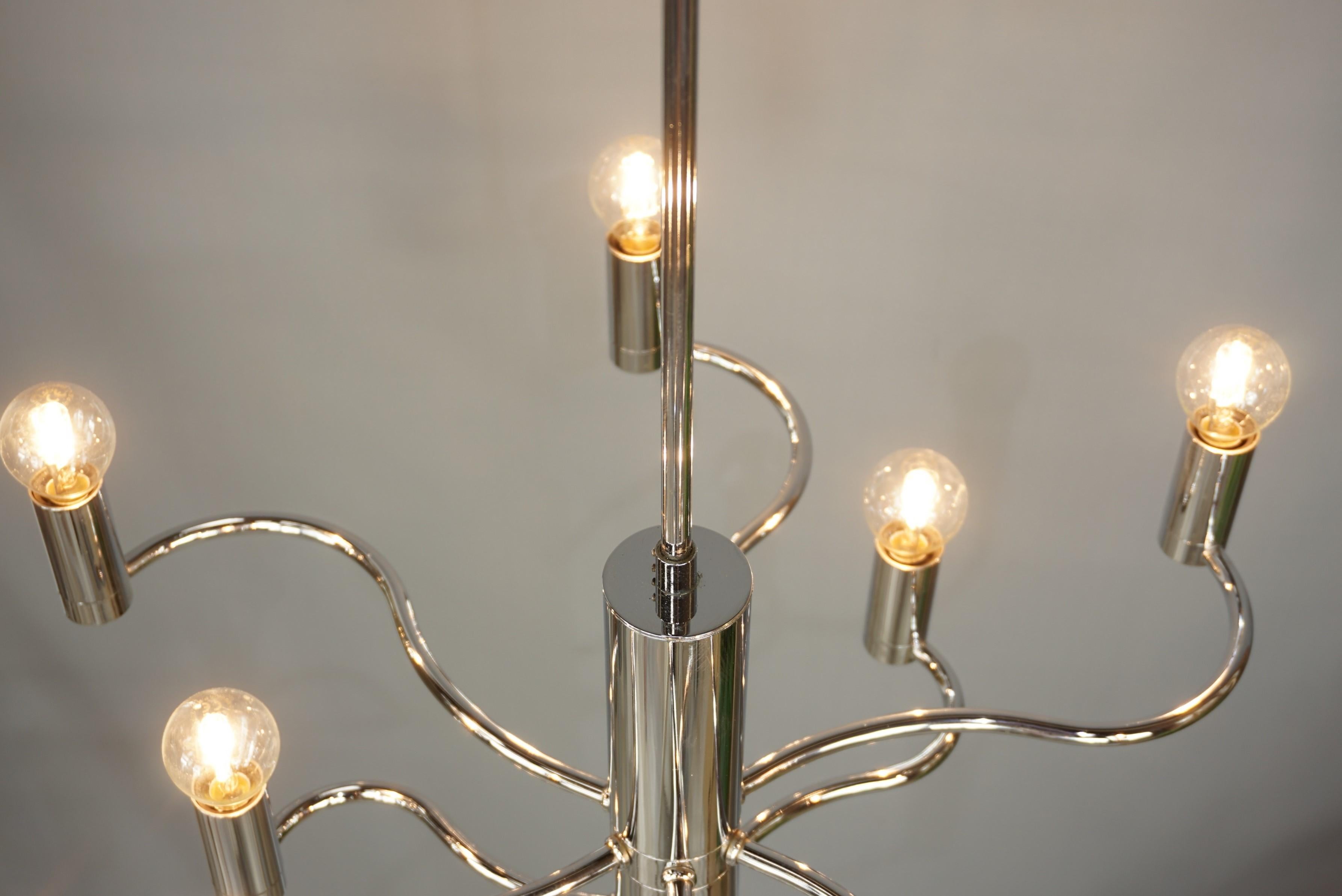Tentacular chandelier of the 1960s, in the manner of Gaetano Sciolari.