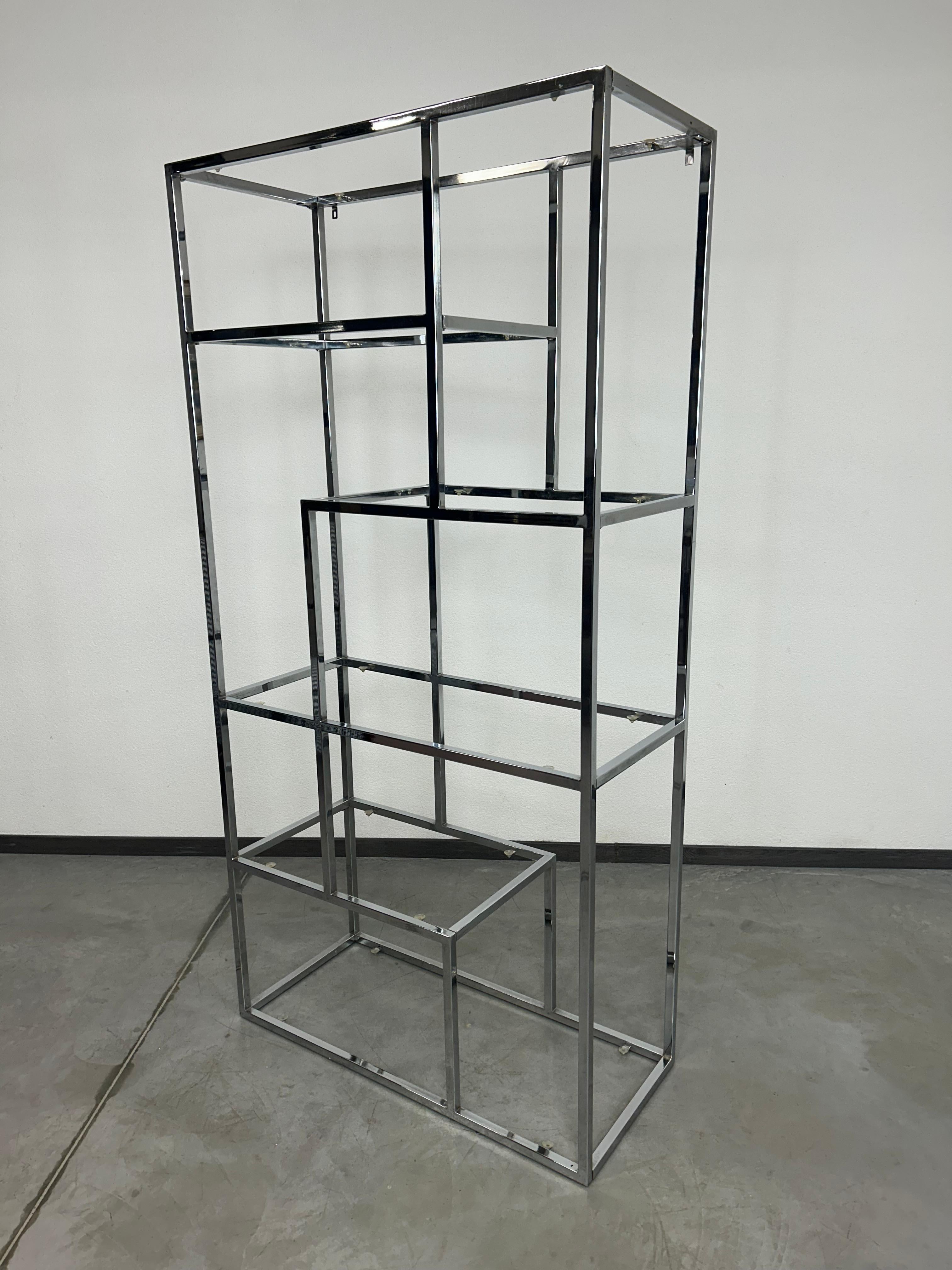 Chrome mid-century modern etagere by Milo Baughman For Sale 5