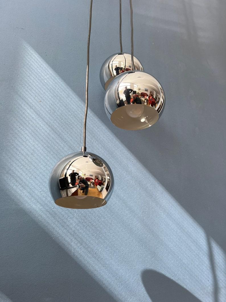 Chrome Mid Century Space Age Eyeball Cascade Hanging Lamp, 1970s In Excellent Condition In ROTTERDAM, ZH