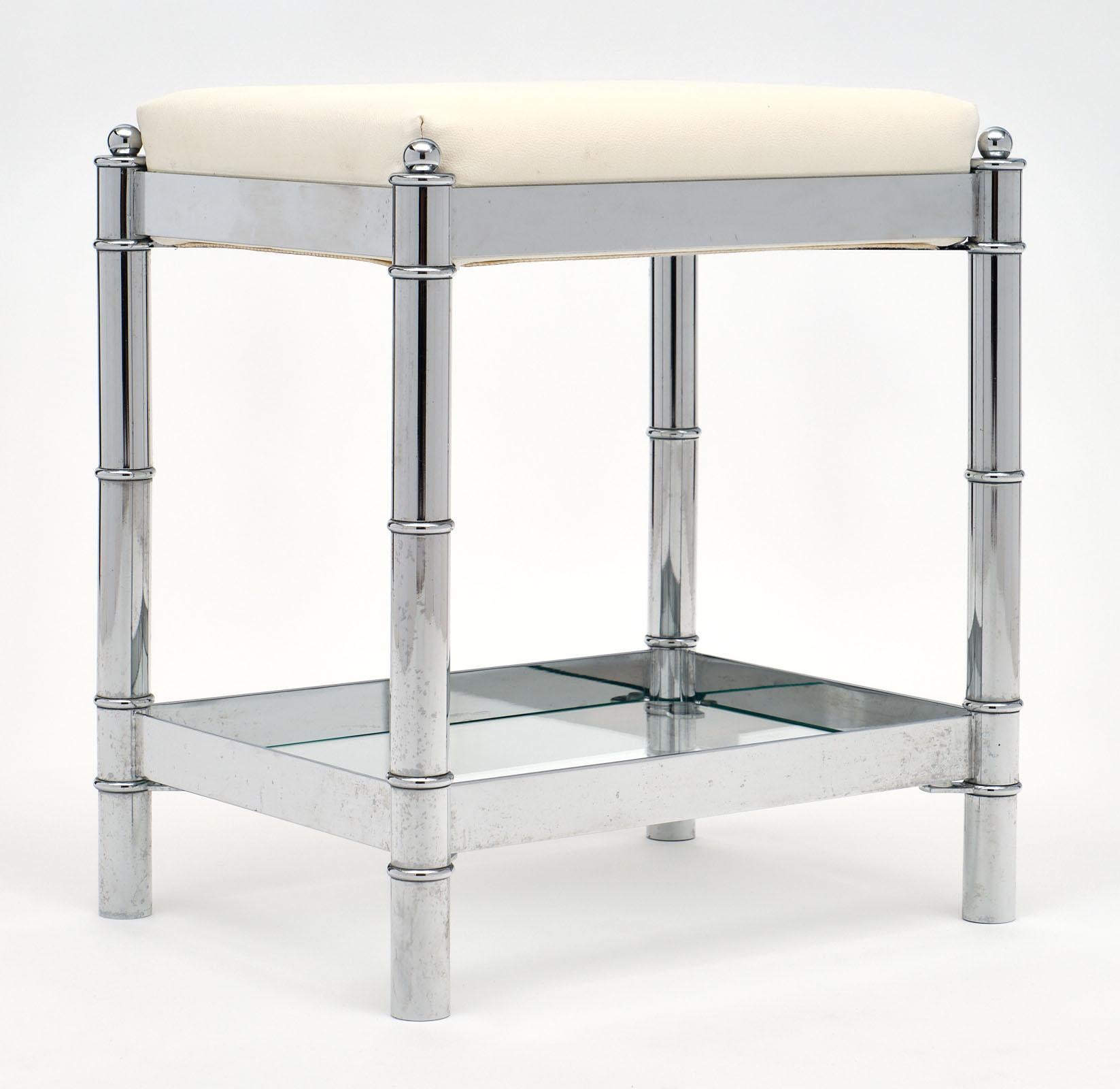 Chrome Modernist Italian Stools In Good Condition For Sale In Austin, TX