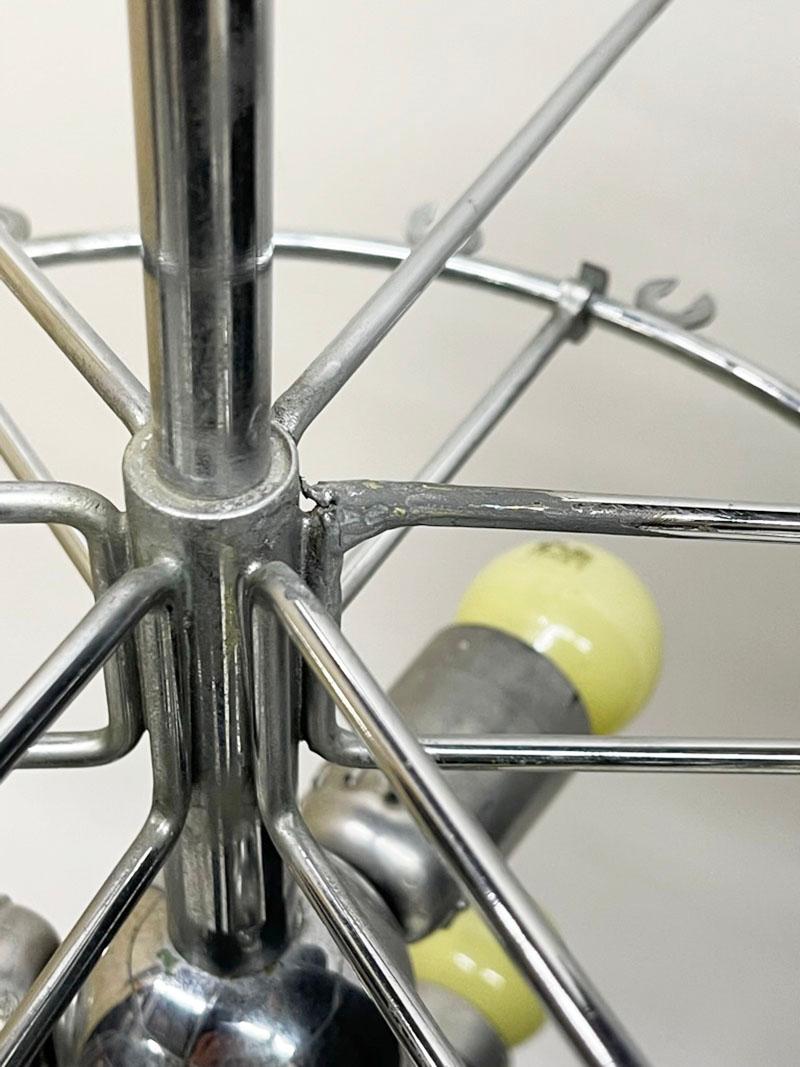 Lampe à suspension molécule chromée, 1970 Bon état - En vente à Delft, NL