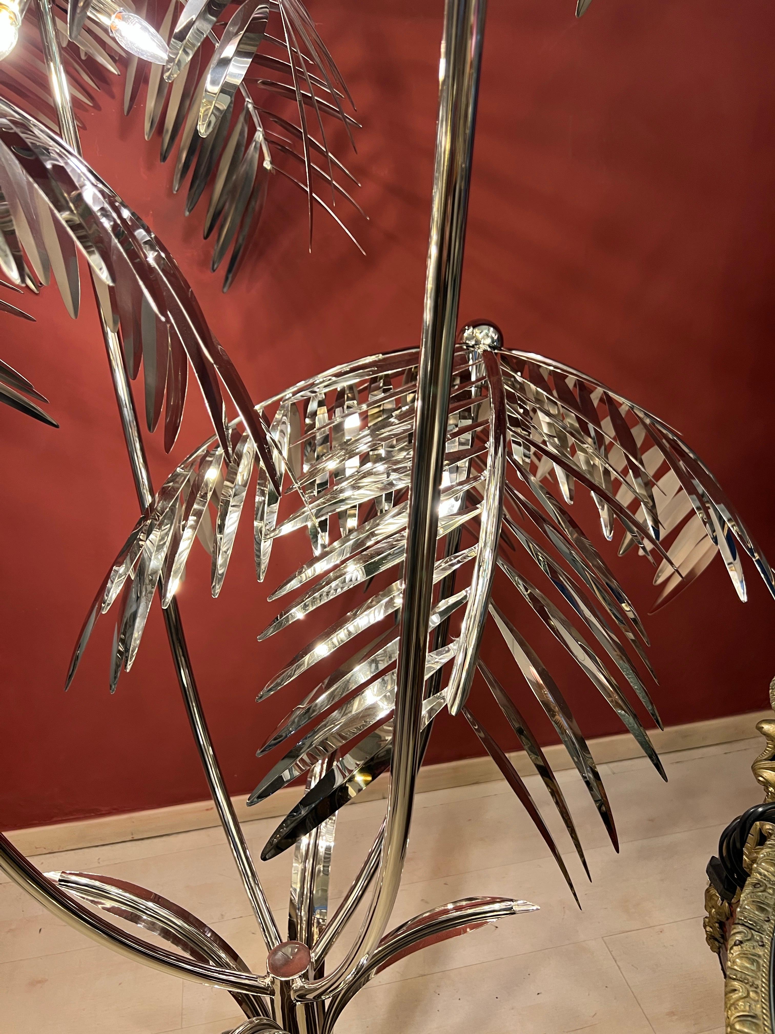 Verchromte Palmen-Stehlampe, 2000er Jahre (Chrom) im Angebot