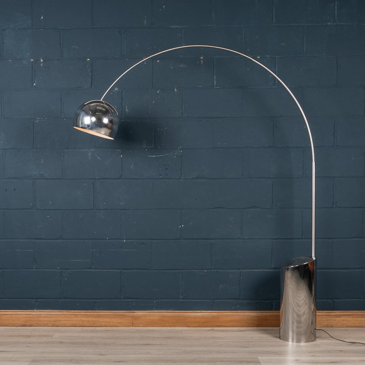 Shining a light on classic 20th century pieces, this item of mid-century lighting from Italy oozes charm and sophistication. Dates to the 1970s it is produced by the renowned Italian firm Reggiani.

CONDITION
Rust to one of the screws at the base
