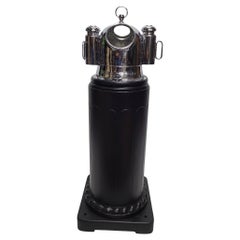 Bussola cromata per barca su piedistallo in Wood