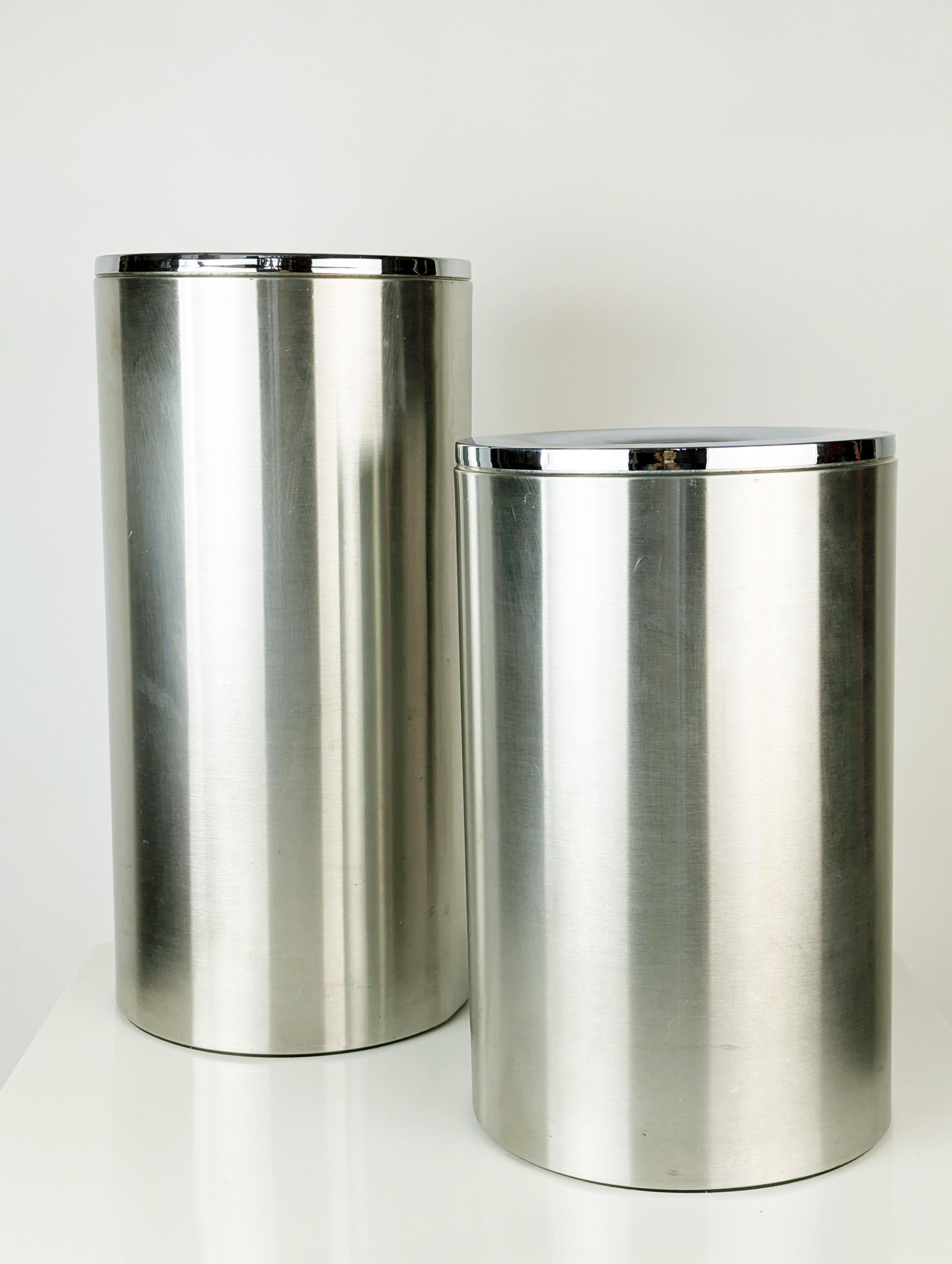 Brushed Chrome plated metal, steel & plastic 1980s bin & umbrella stand by G. Offredi For Sale