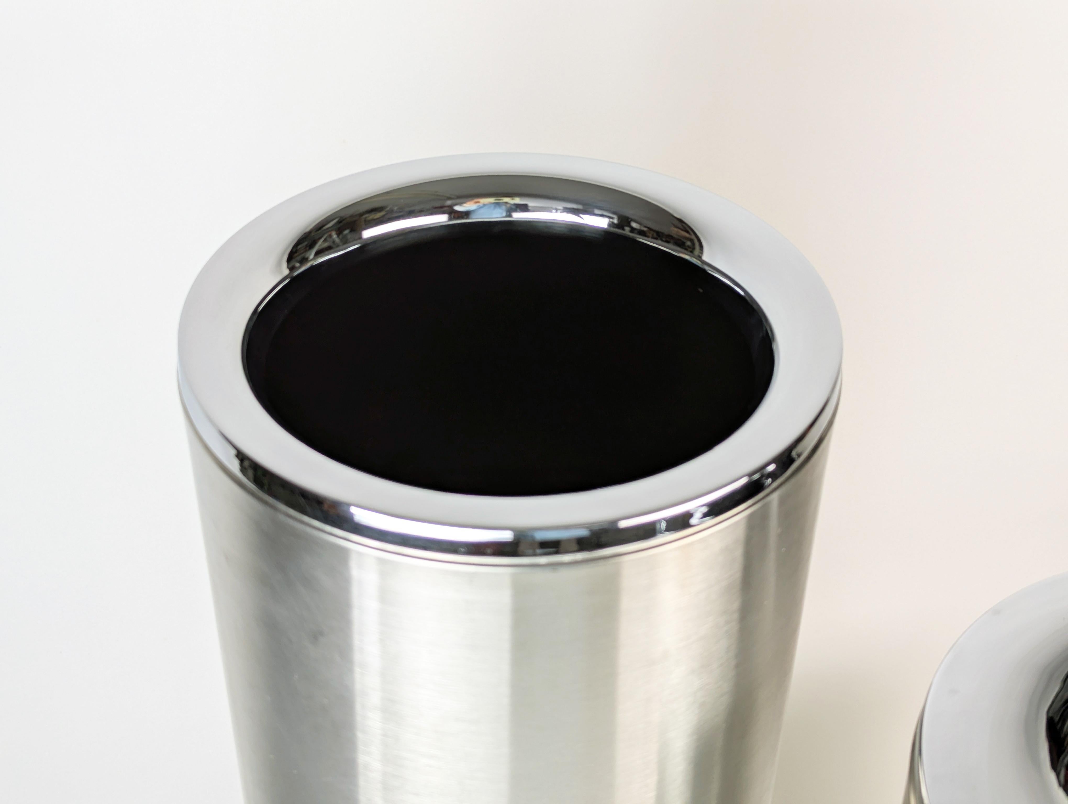 Chrome plated metal, steel & plastic 1980s bin & umbrella stand by G. Offredi For Sale 1