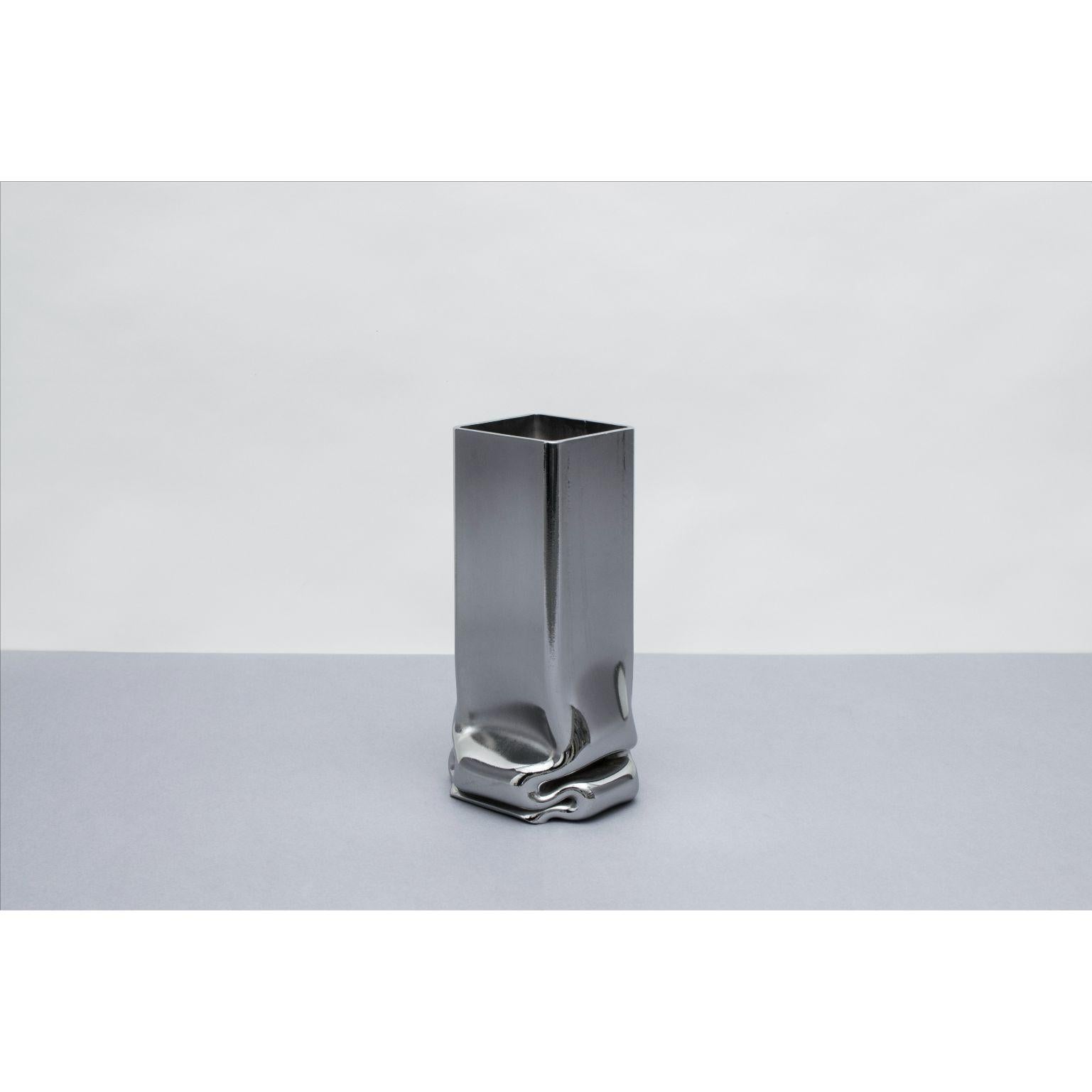 XXIe siècle et contemporain Vase à pression chromé XL de Tim Teven en vente