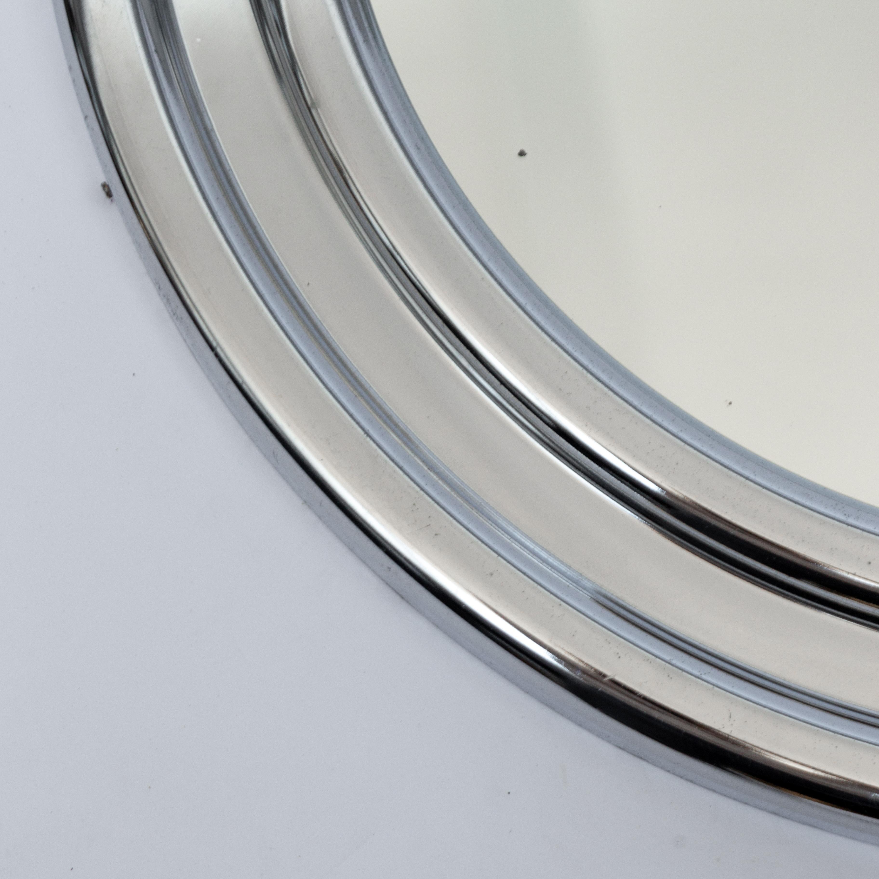 Chrome-Plated Round Space Age Wall Mirror, 1970s In Good Condition For Sale In Hilversum, NL
