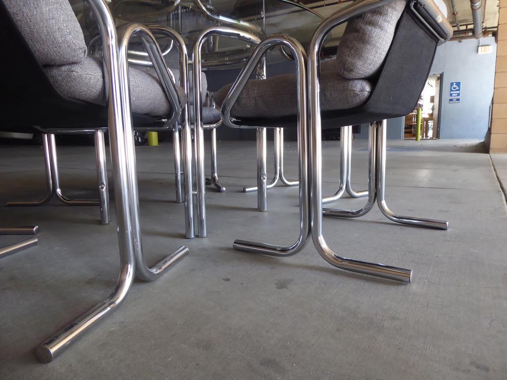 Chrome-Plated Tubular Steel Dining Set Designed by Jerry Johnson, circa 1970s For Sale 2