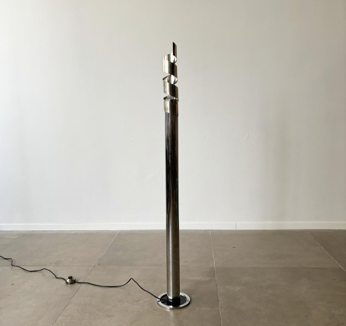 20th Century Chrome-Pole Floor Lamp floor lamp, Italy 1970’s For Sale