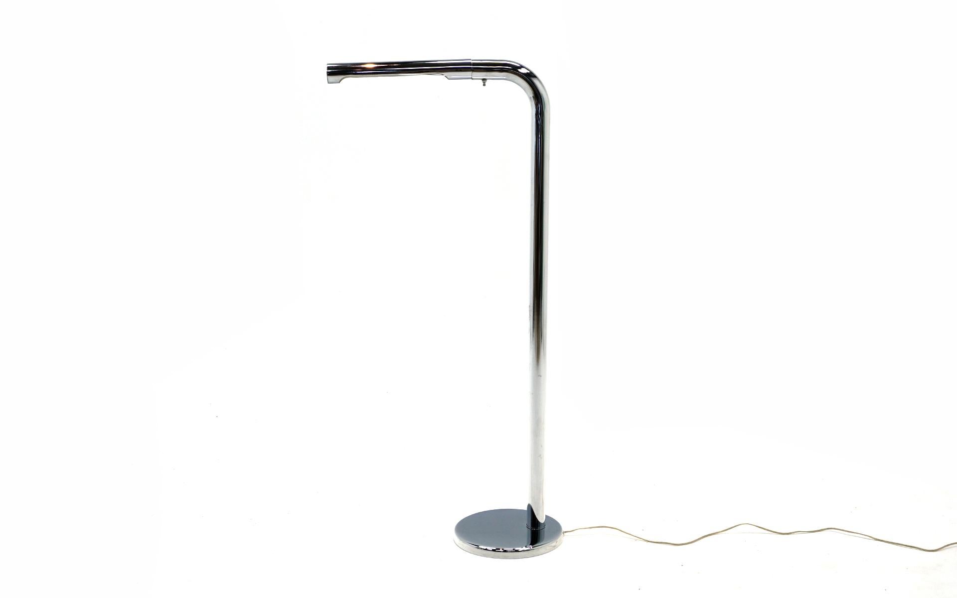Chromed Steel floor lamp designed by Robert Sonneman, 1960s. The 90 degree angle provides for excellent lighting for reading or accent lighting. Few signs of use with only very light scratches to the finish. This is a fine example of this design.