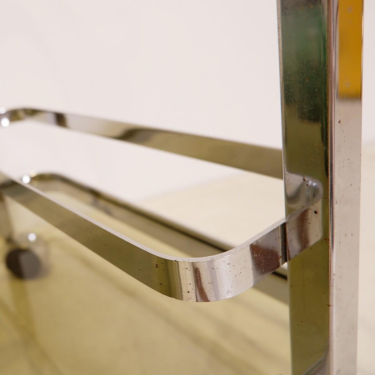 Chrome rolling trolley with smoked glass tops, 70s, with bottle holder For Sale 3