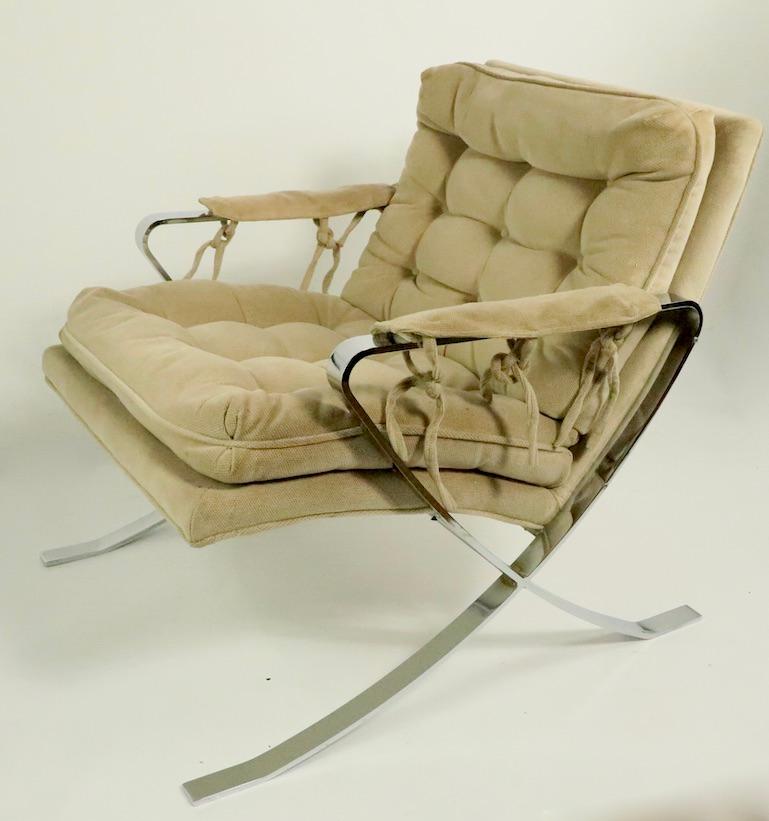 Chrome Scissor Base Lounge Chair 3