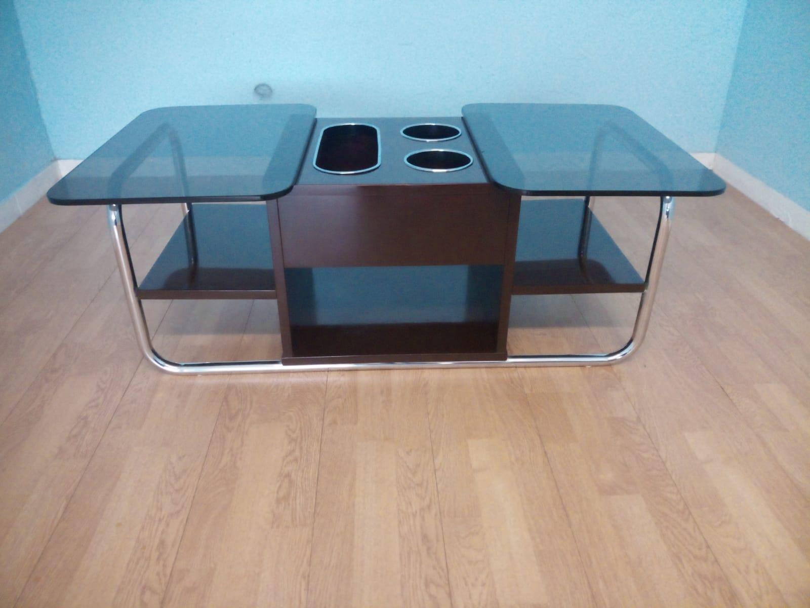 Chrome & Smoked Glass Coffee Table, 1970s Bar Table Design Vintage Industrial In Excellent Condition For Sale In Sant'Arsenio, Campania