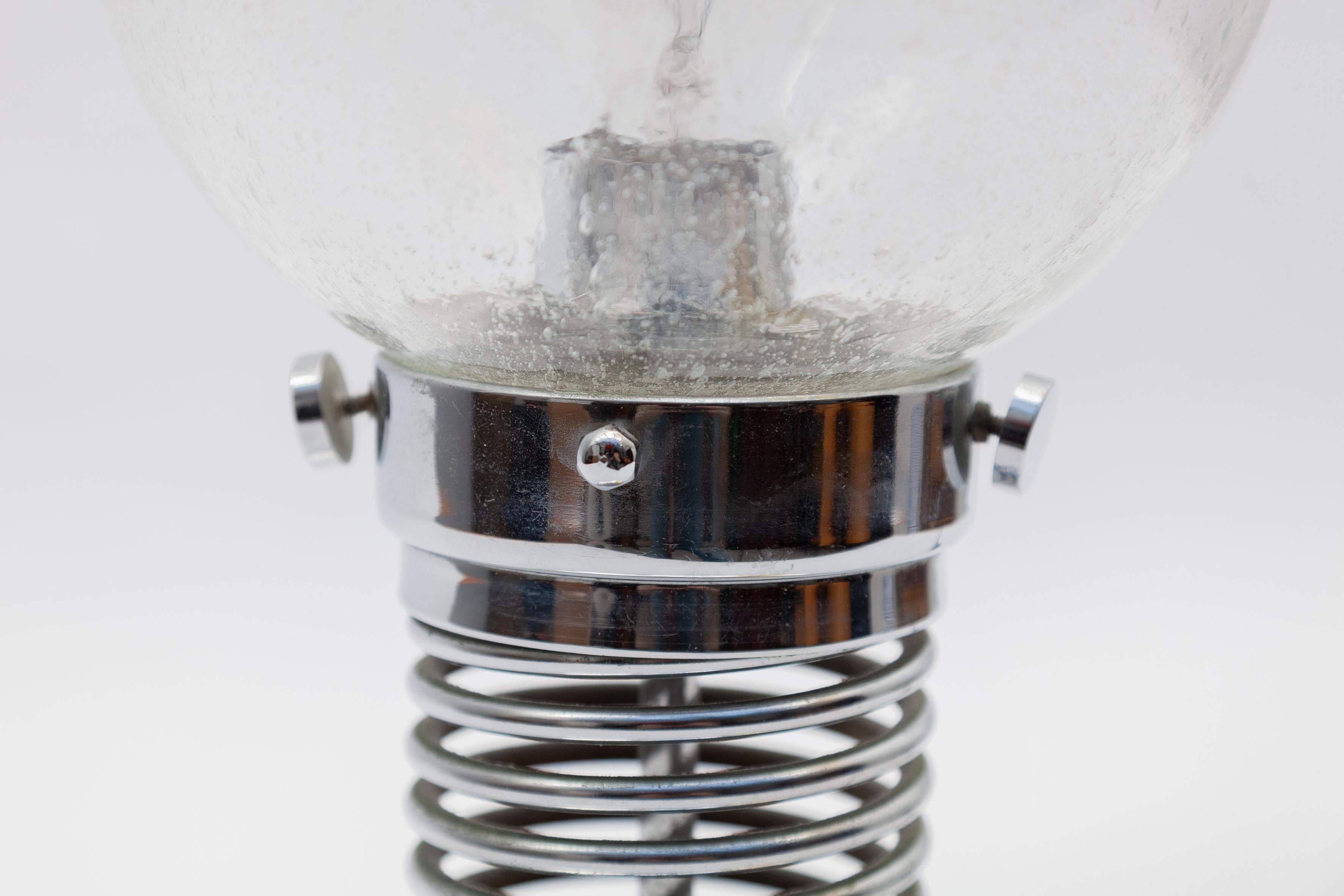 Fin du 20e siècle Lampes de bureau globe en verre transparent en spirale et chrome, années 1970, Allemagne en vente