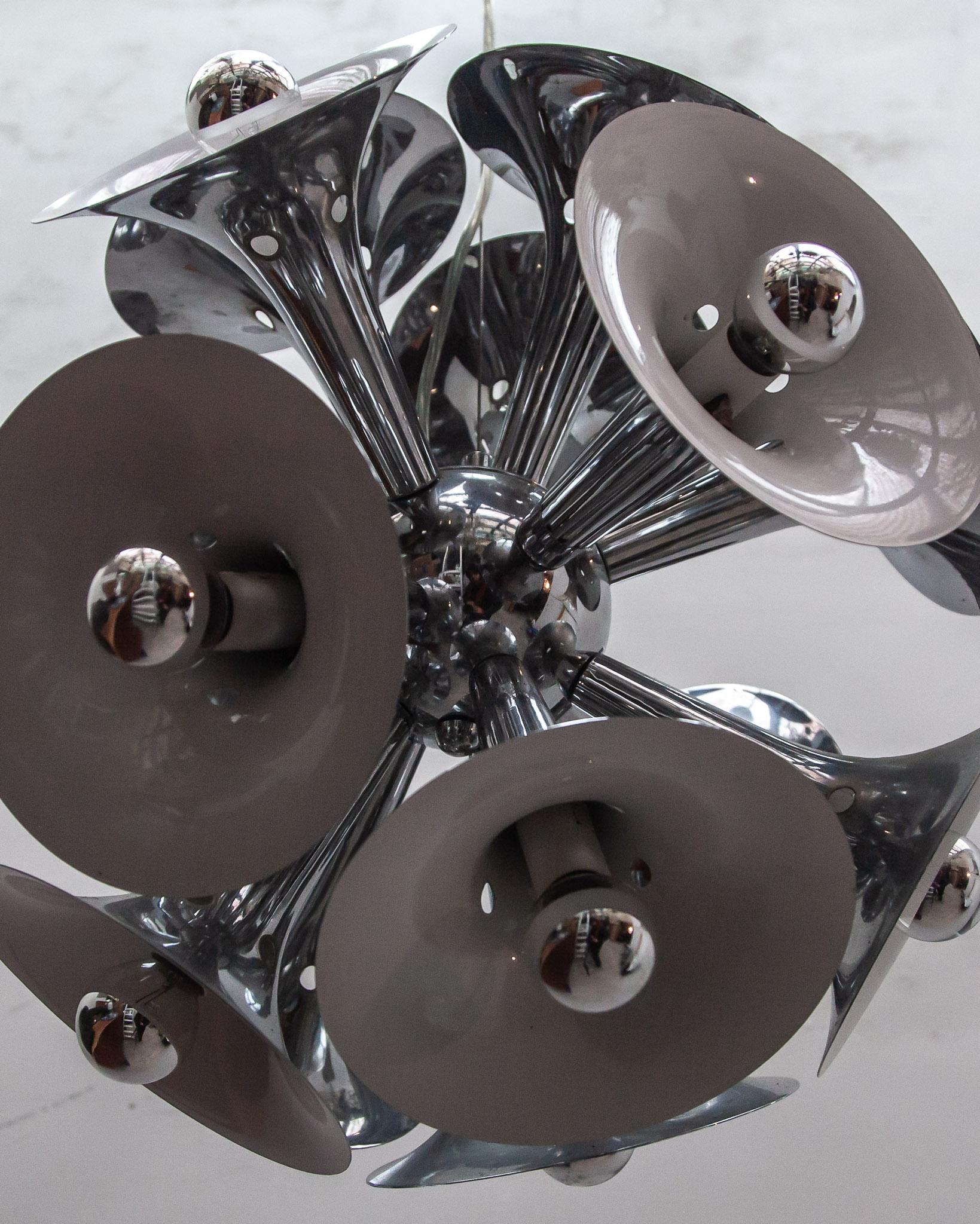Araña Sputnik Trompet cromada Modelo Dandelion, Italia Moderno de mediados de siglo en venta