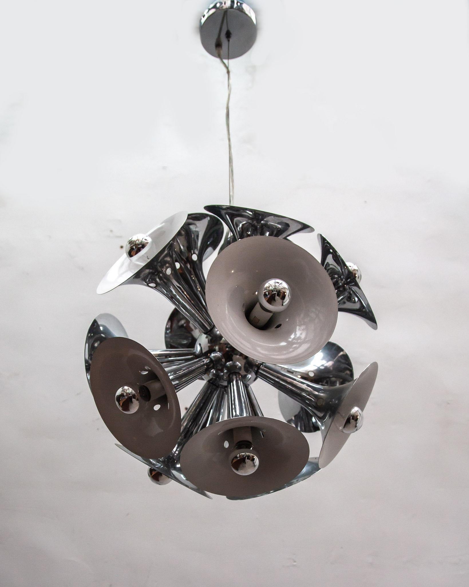 Late 20th Century Chrome Sputnik Trompet Chandelier Model Dandelion, Italy For Sale