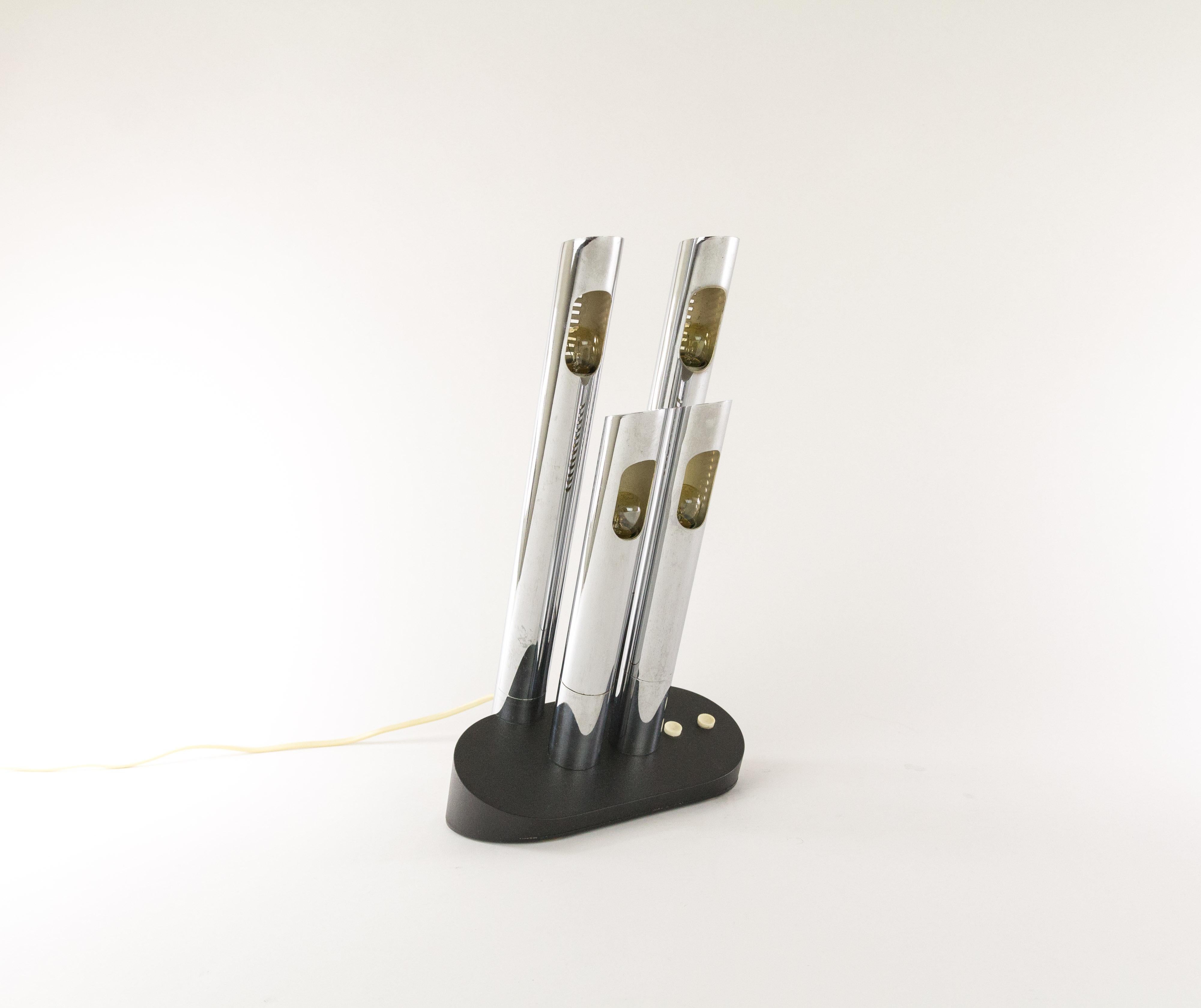 Lámpara de mesa T443 cromada de Mario Faggian para Luci Illuminazione, años 70 Moderno de mediados de siglo en venta