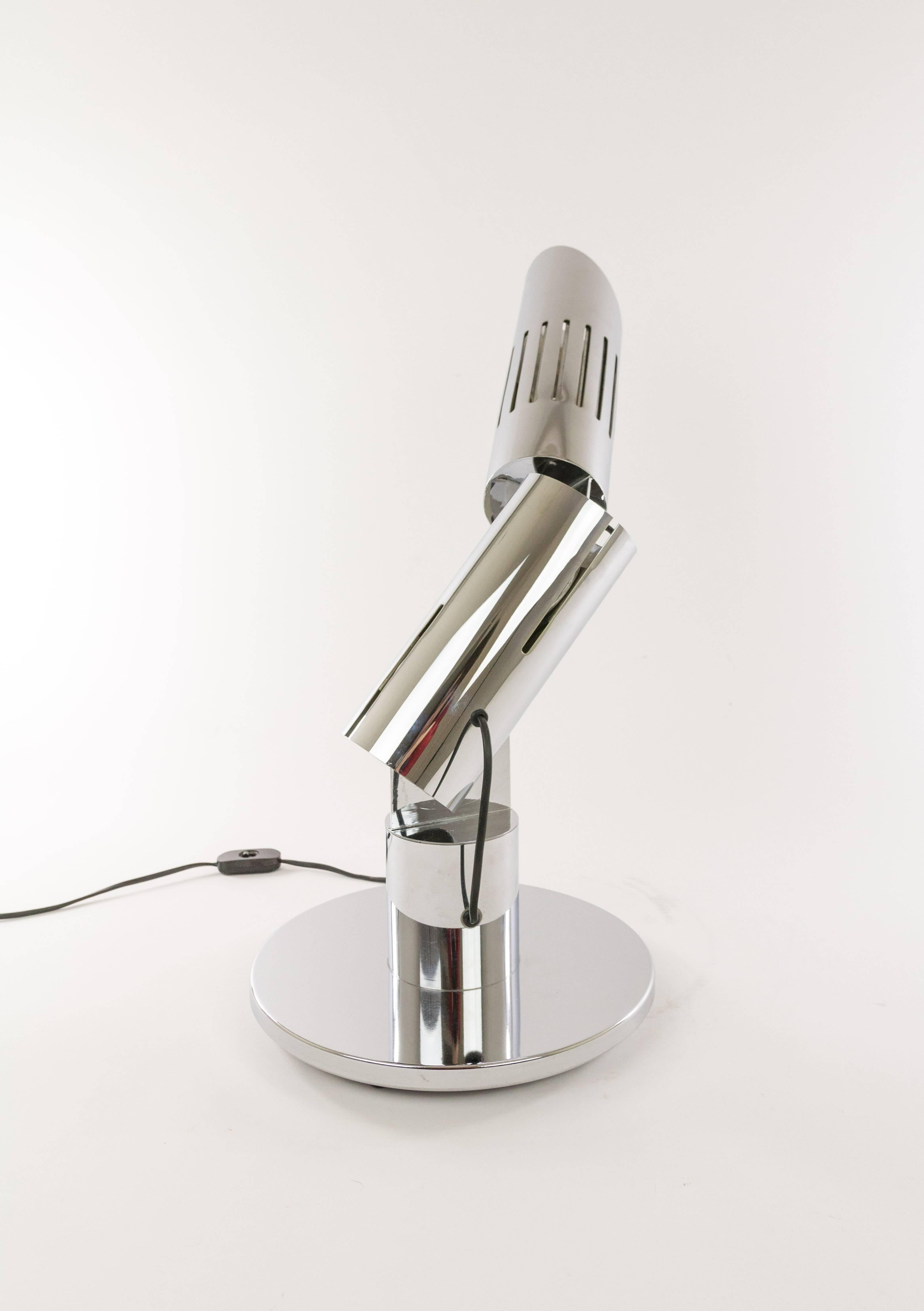 Mid-Century Modern Chrome Table Lamp, Model Cobra, by Gabriele D'Ali for Francesconi, 1970s